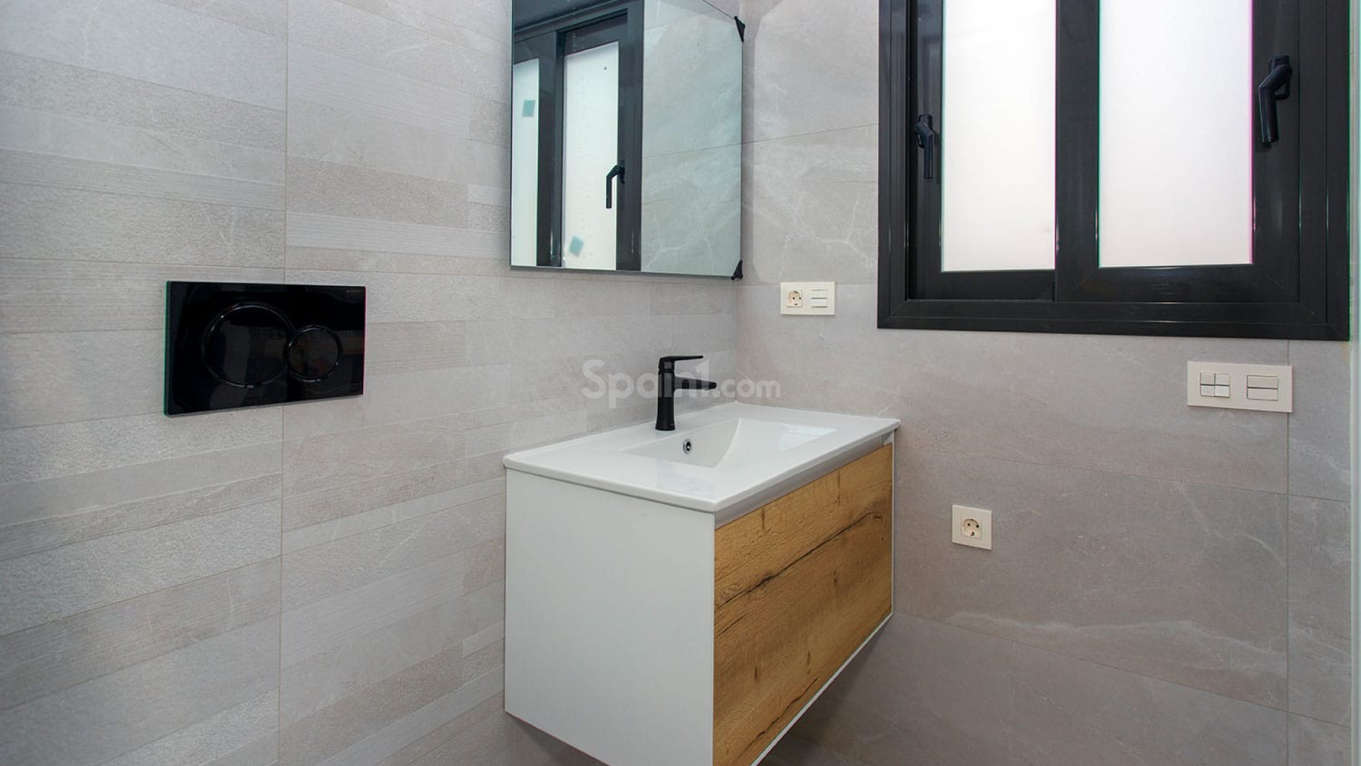 Resale - Wohnung -
Torrevieja