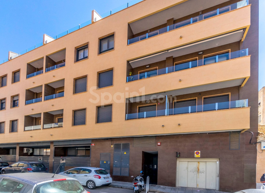 Resale - Wohnung -
Torrevieja