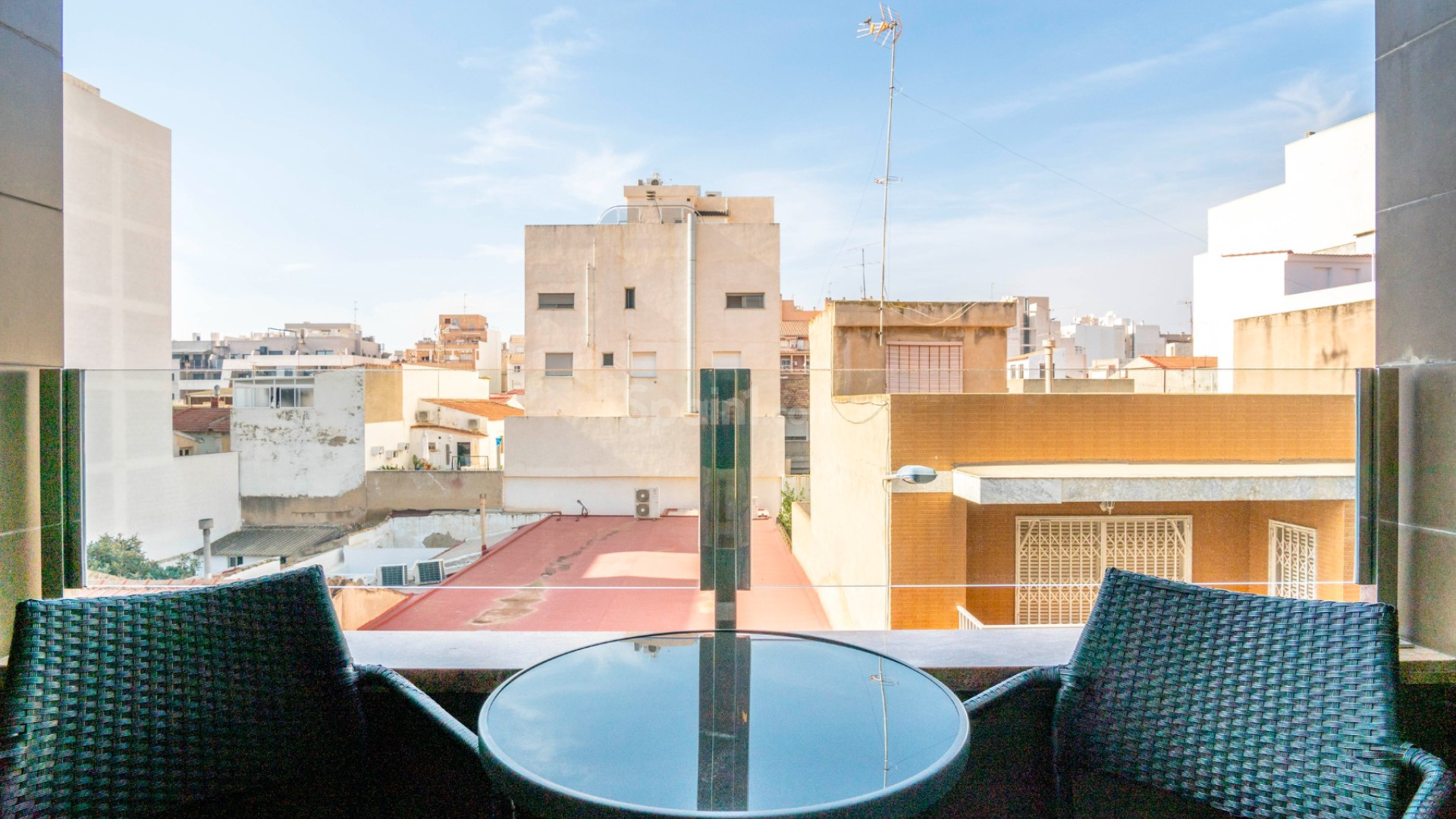 Resale - Wohnung -
Torrevieja