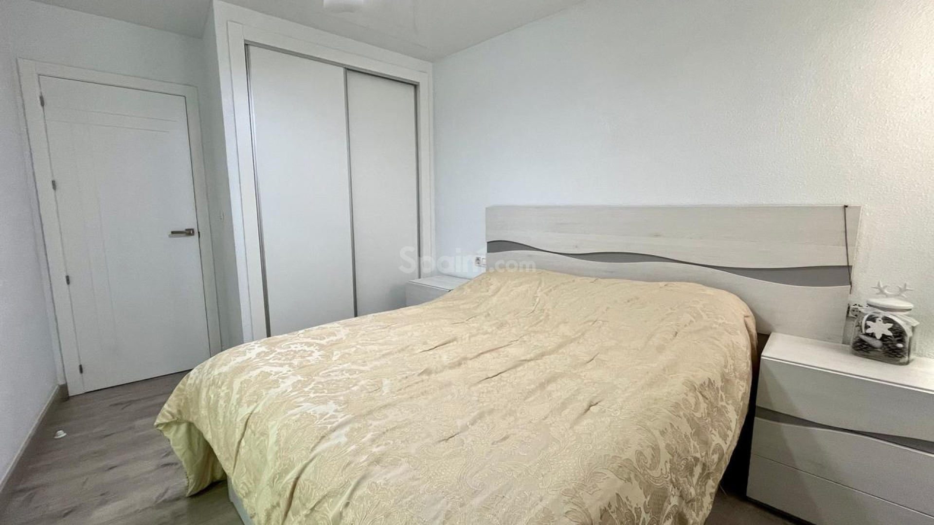 Resale - Wohnung -
Torrevieja