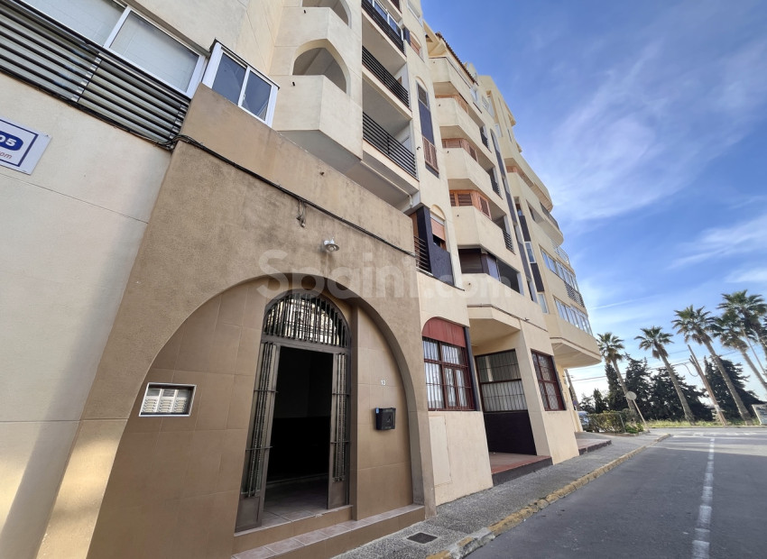 Resale - Wohnung -
Torrevieja