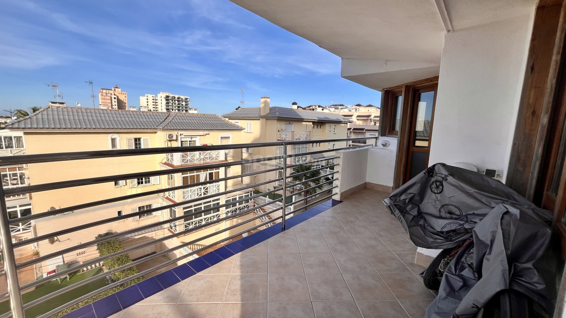 Resale - Wohnung -
Torrevieja