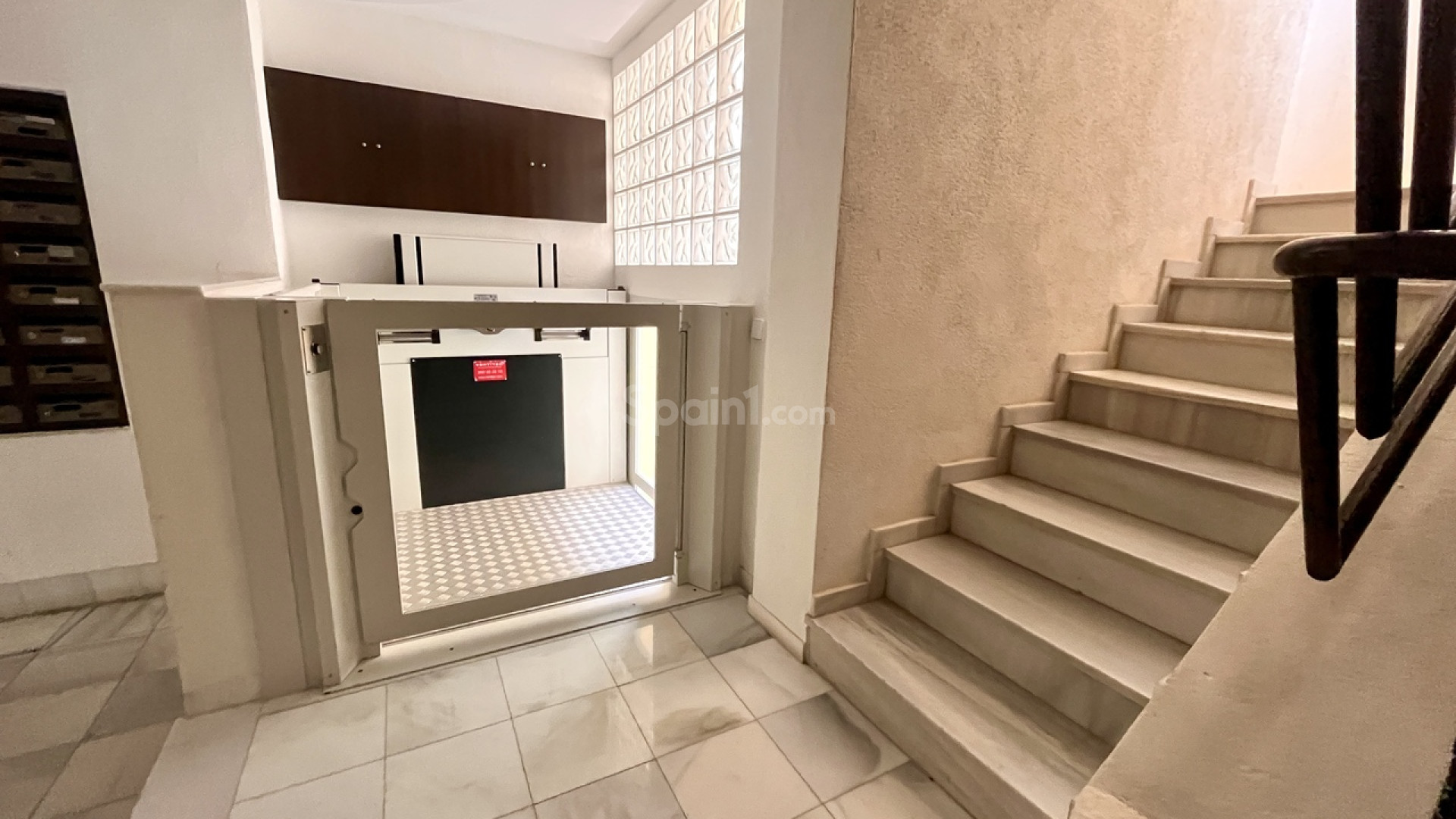 Resale - Wohnung -
Torrevieja