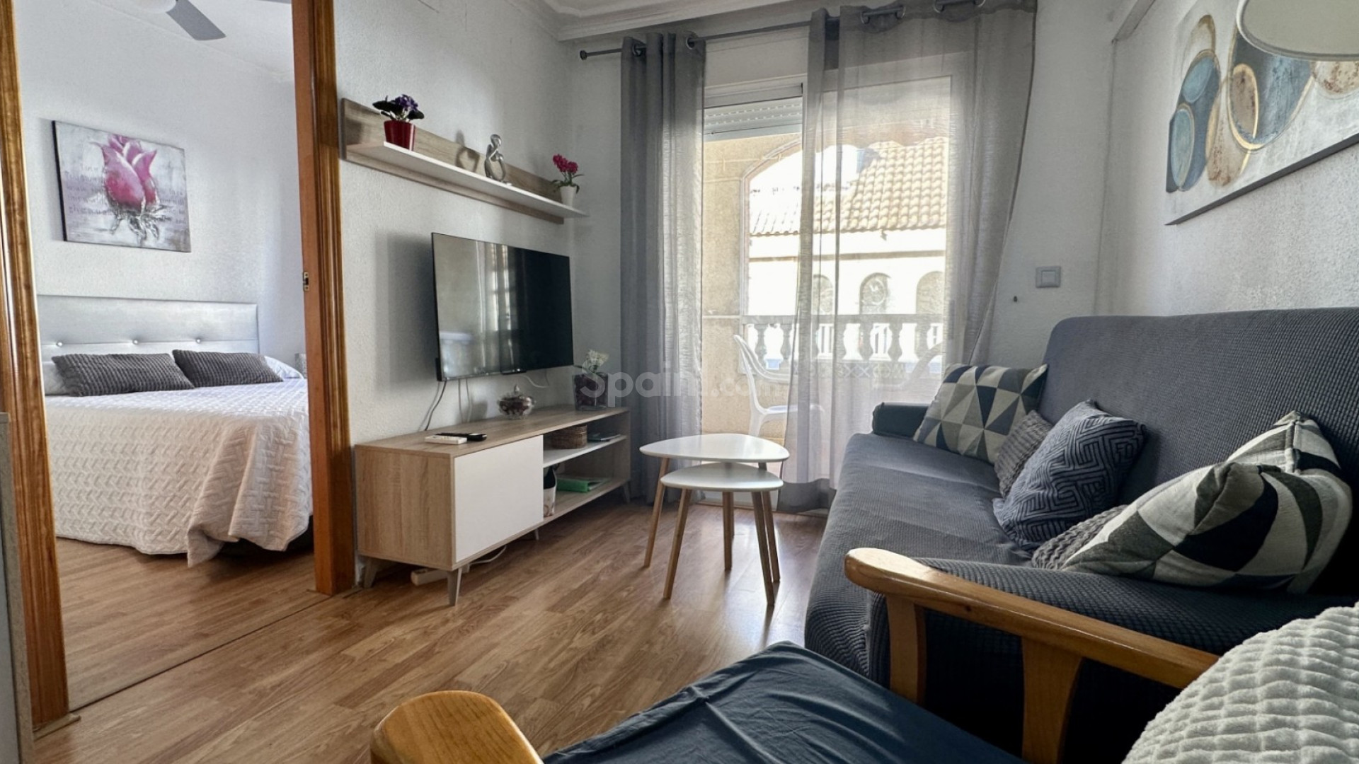 Resale - Wohnung -
Torrevieja