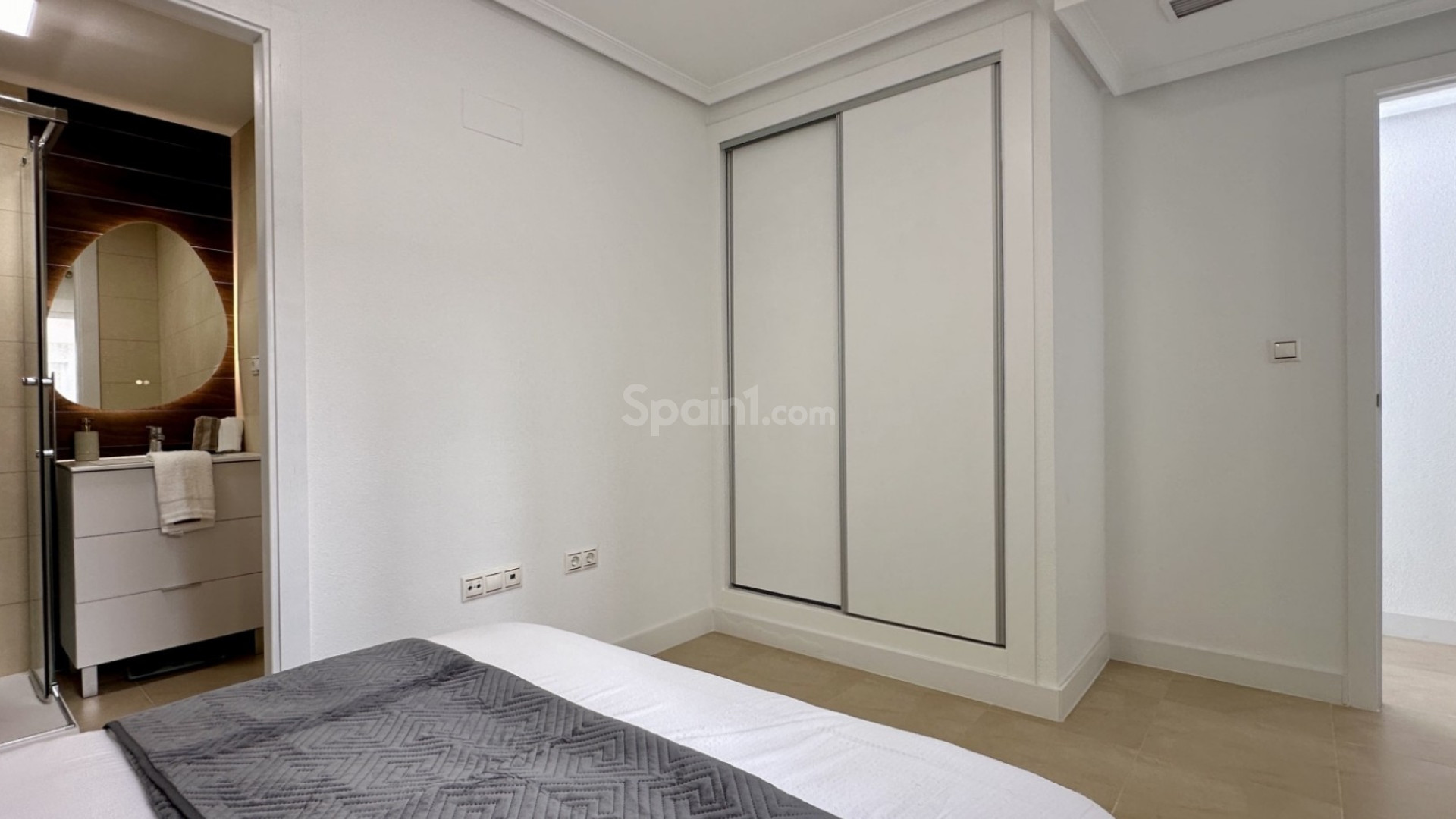 Resale - Wohnung -
Torrevieja