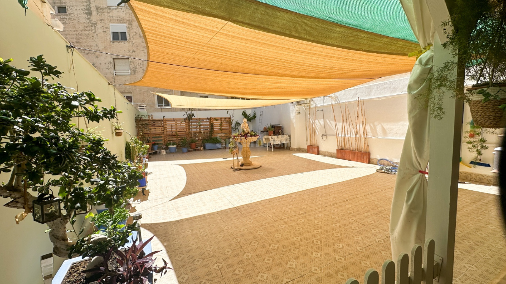 Resale - Wohnung -
Torrevieja