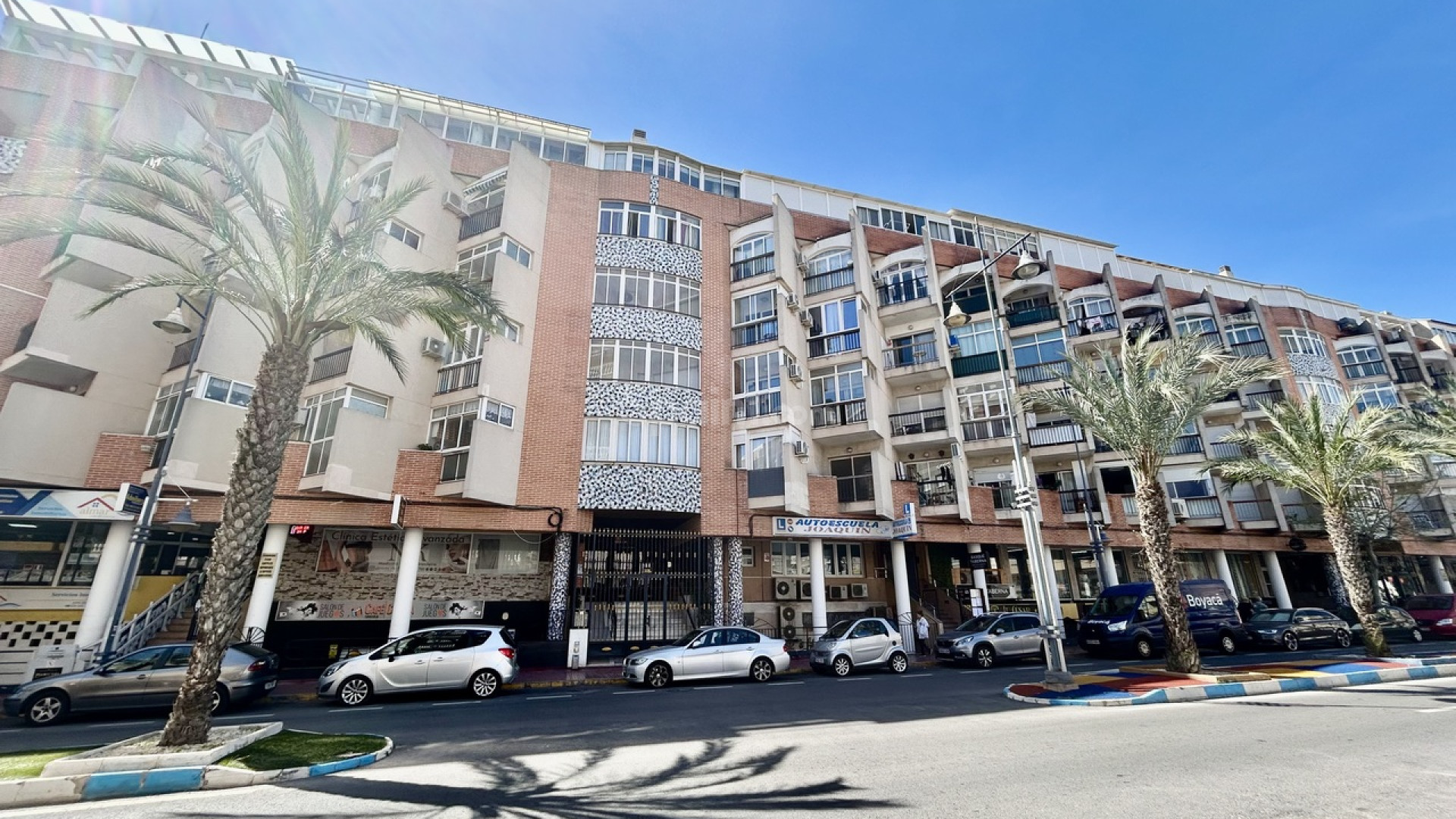 Resale - Wohnung -
Torrevieja