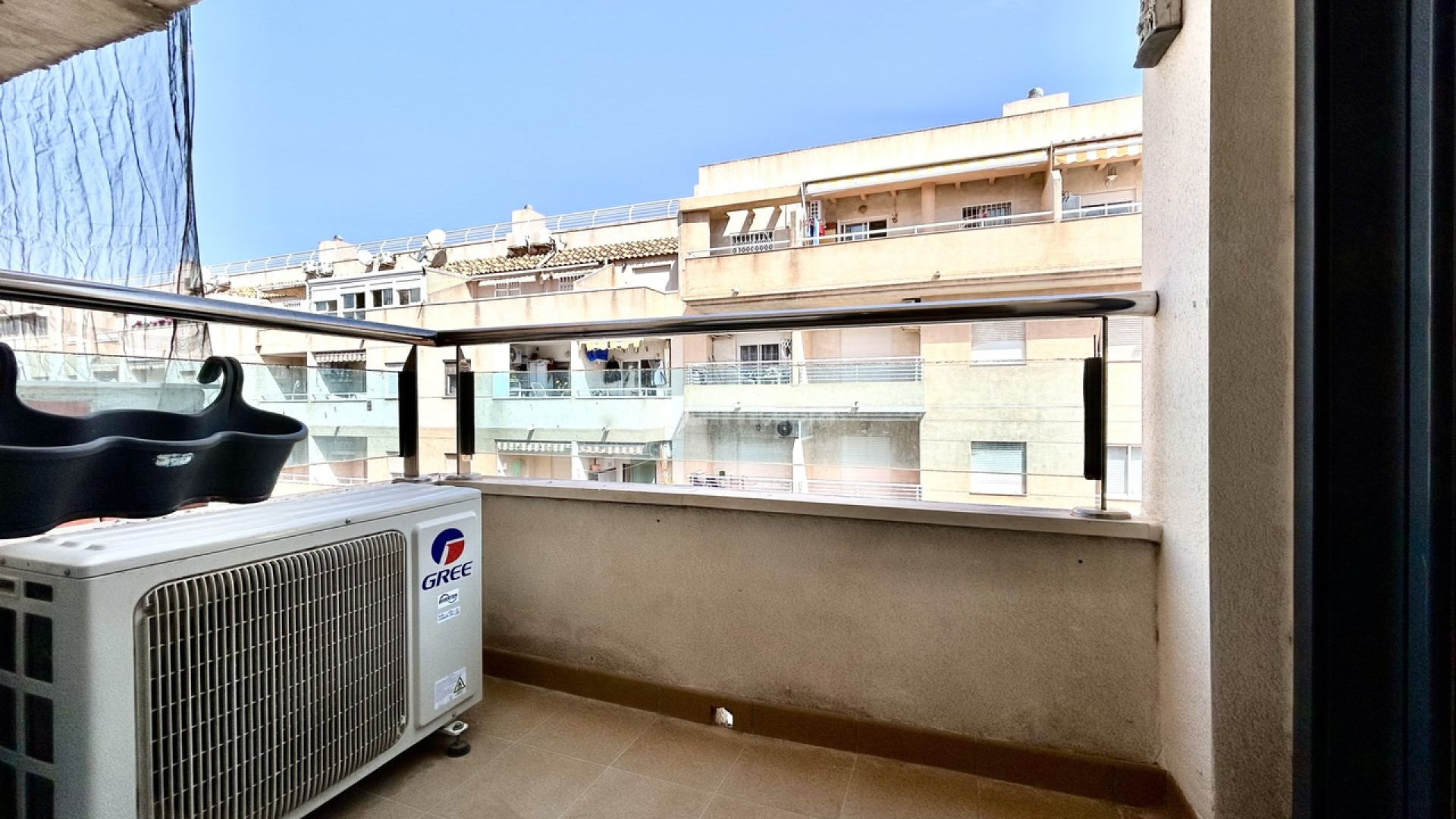 Resale - Wohnung -
Torrevieja
