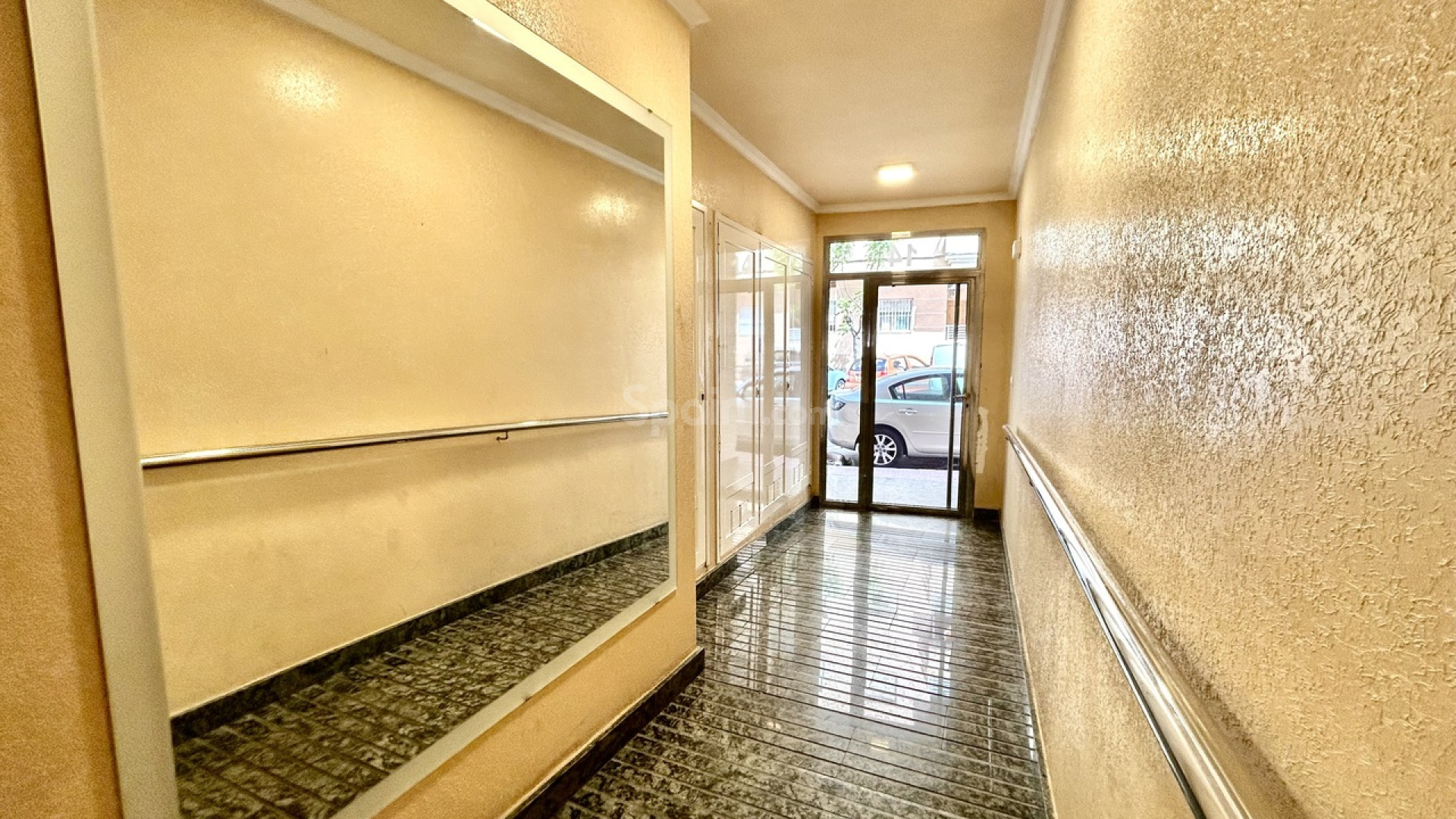 Resale - Wohnung -
Torrevieja
