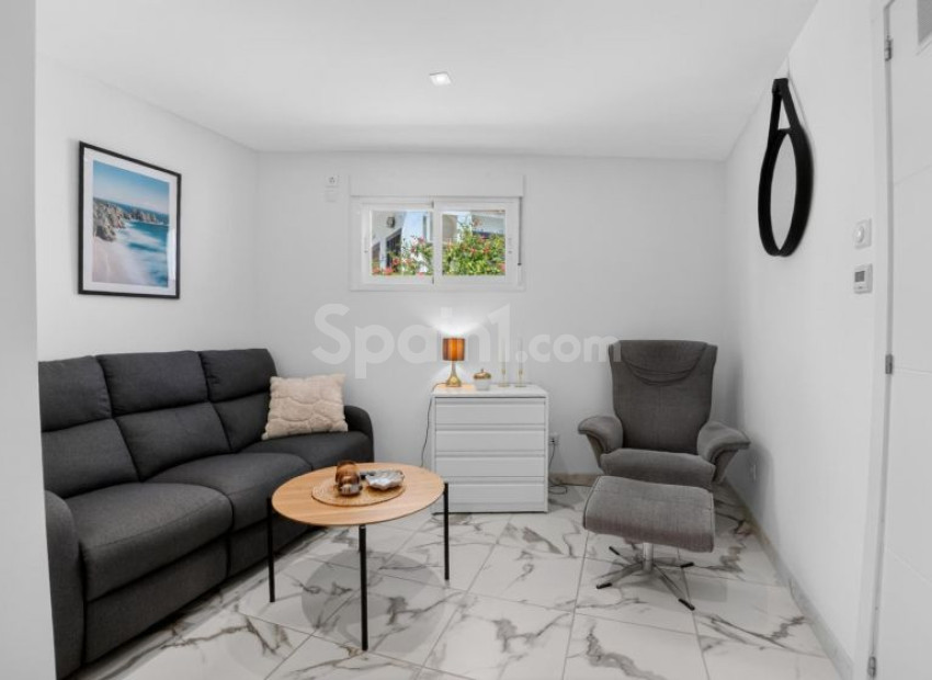 Resale - Wohnung -
Torrevieja