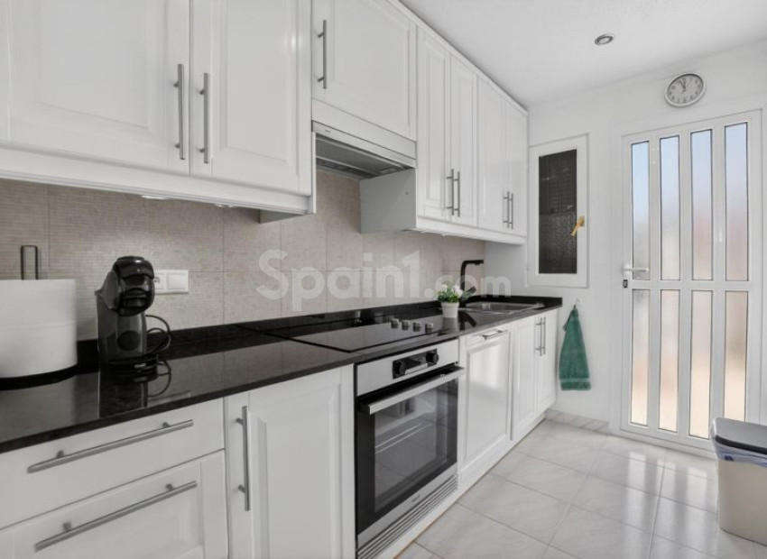 Resale - Wohnung -
Torrevieja
