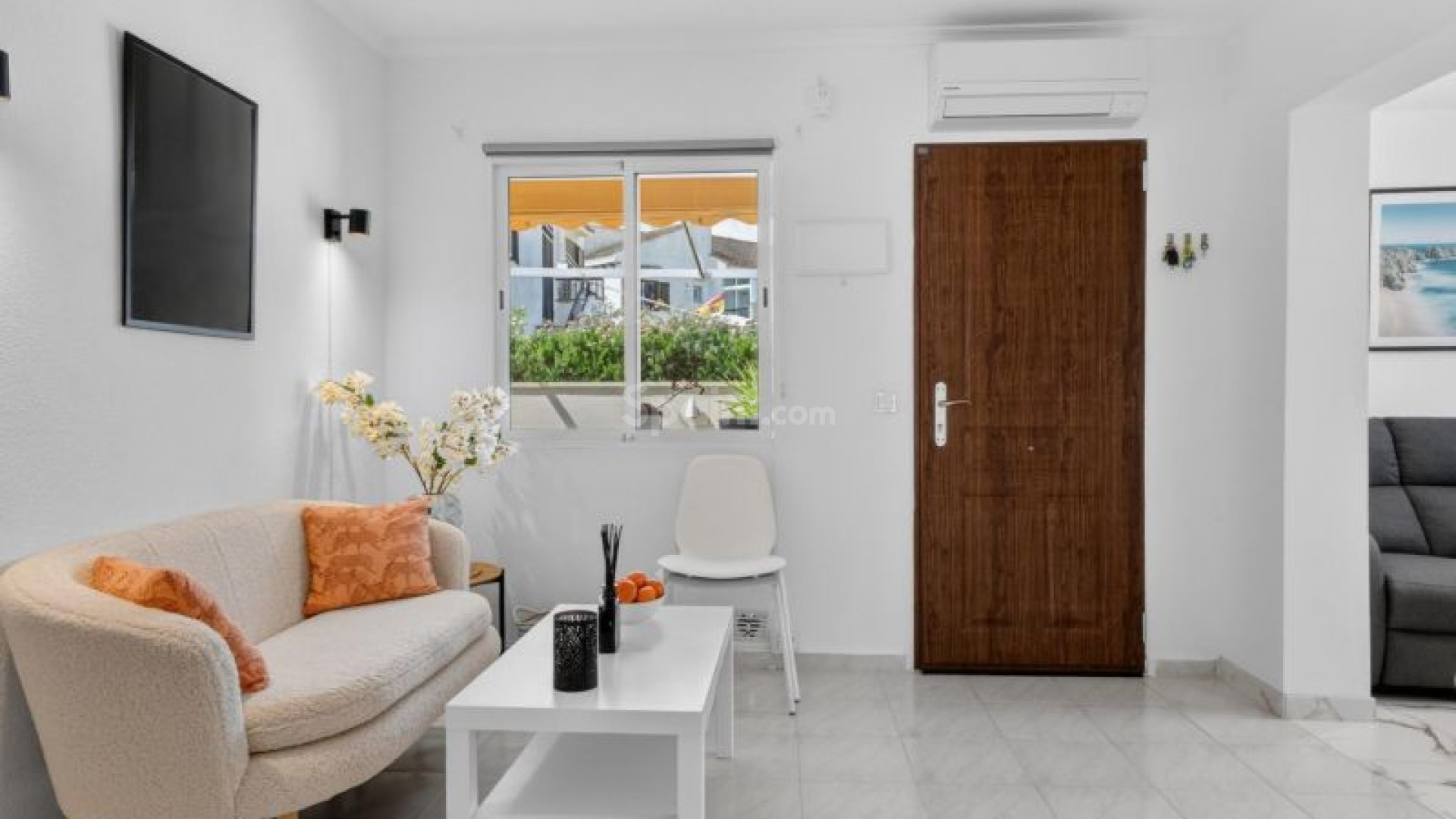 Resale - Wohnung -
Torrevieja