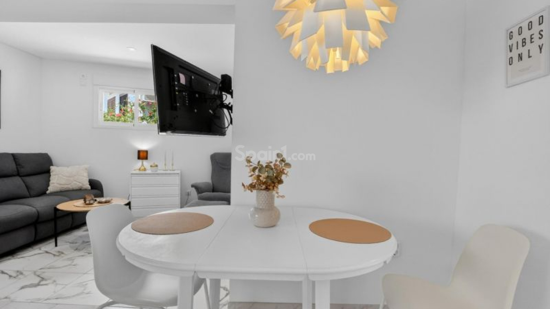 Resale - Wohnung -
Torrevieja