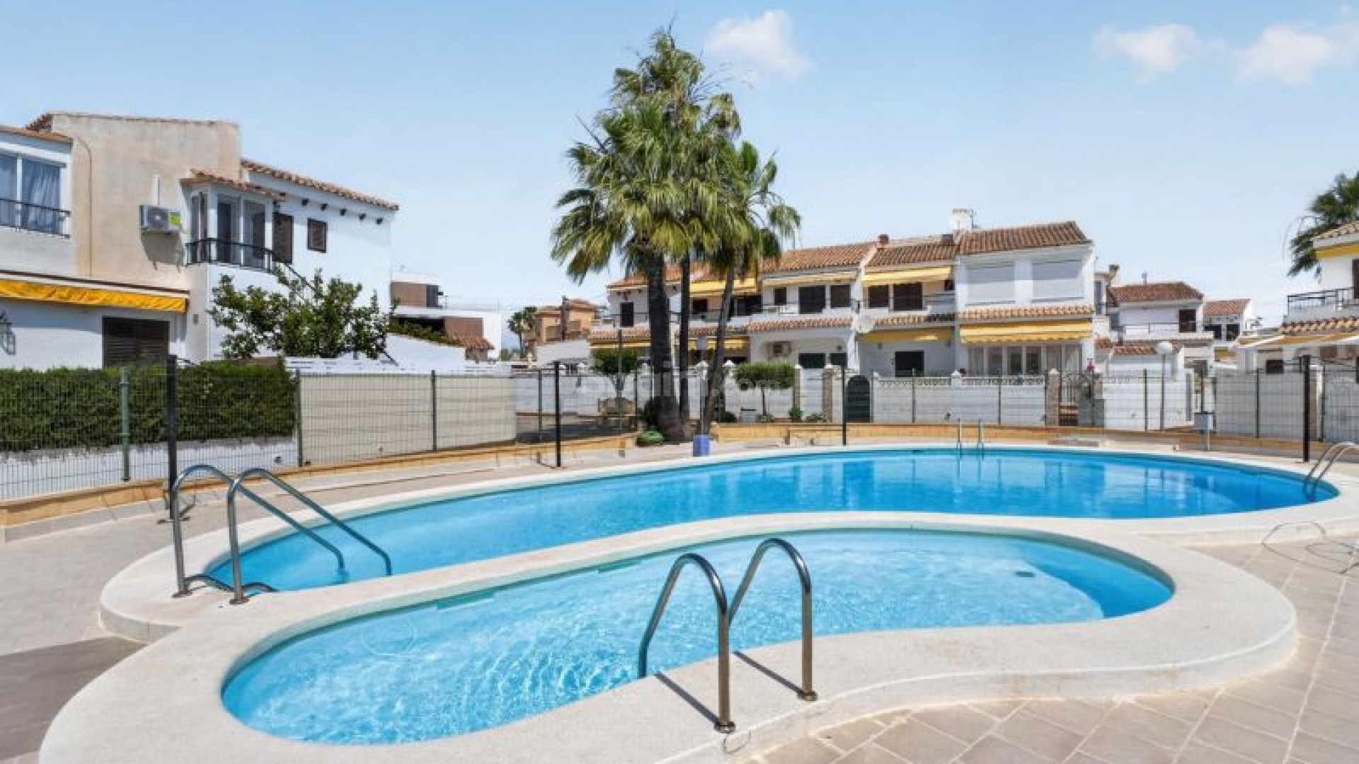 Resale - Wohnung -
Torrevieja