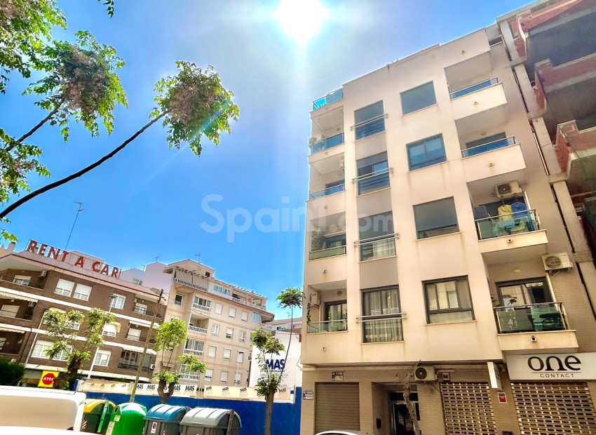 Resale - Wohnung -
Torrevieja