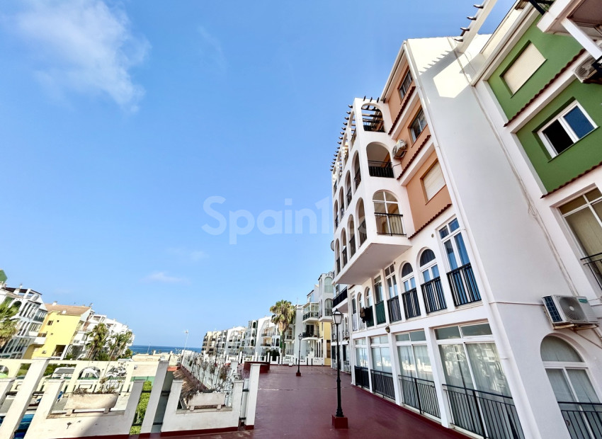 Resale - Wohnung -
Torrevieja