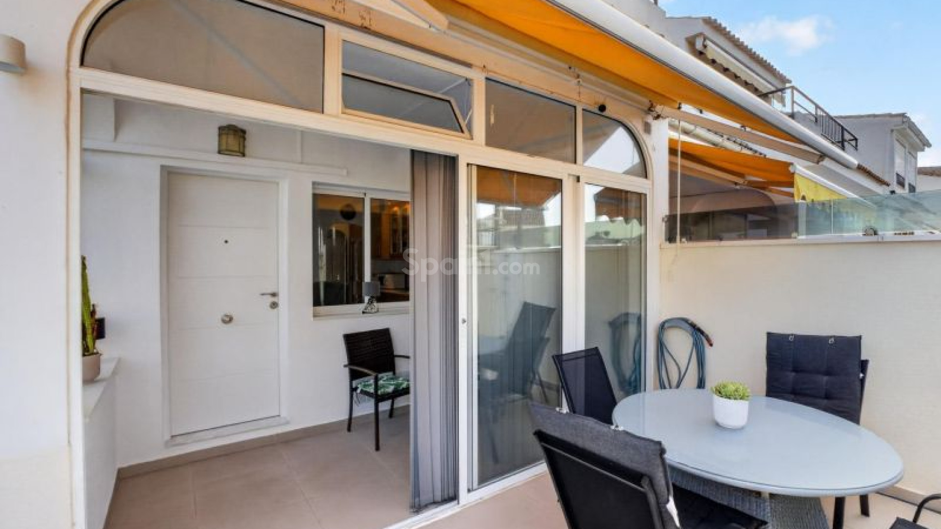 Resale - Wohnung -
Torrevieja