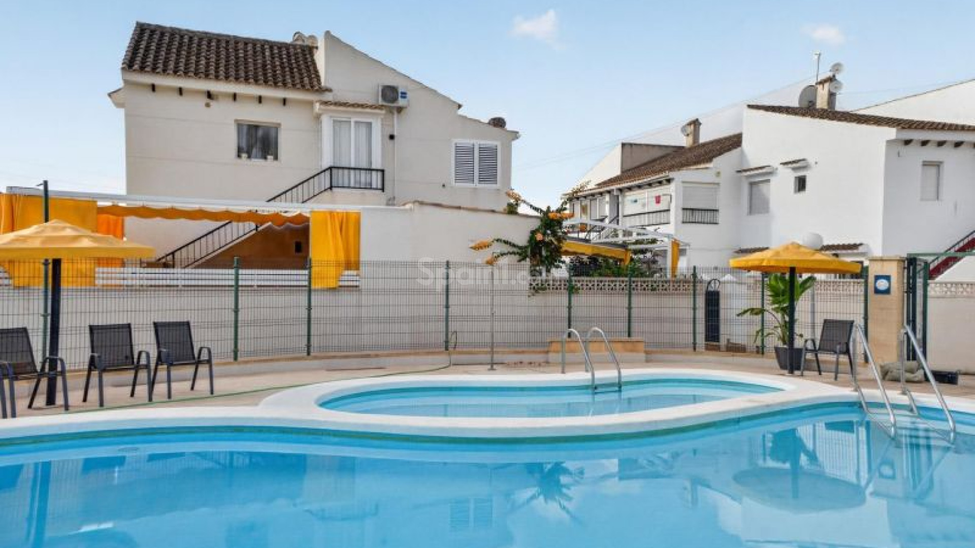Resale - Wohnung -
Torrevieja
