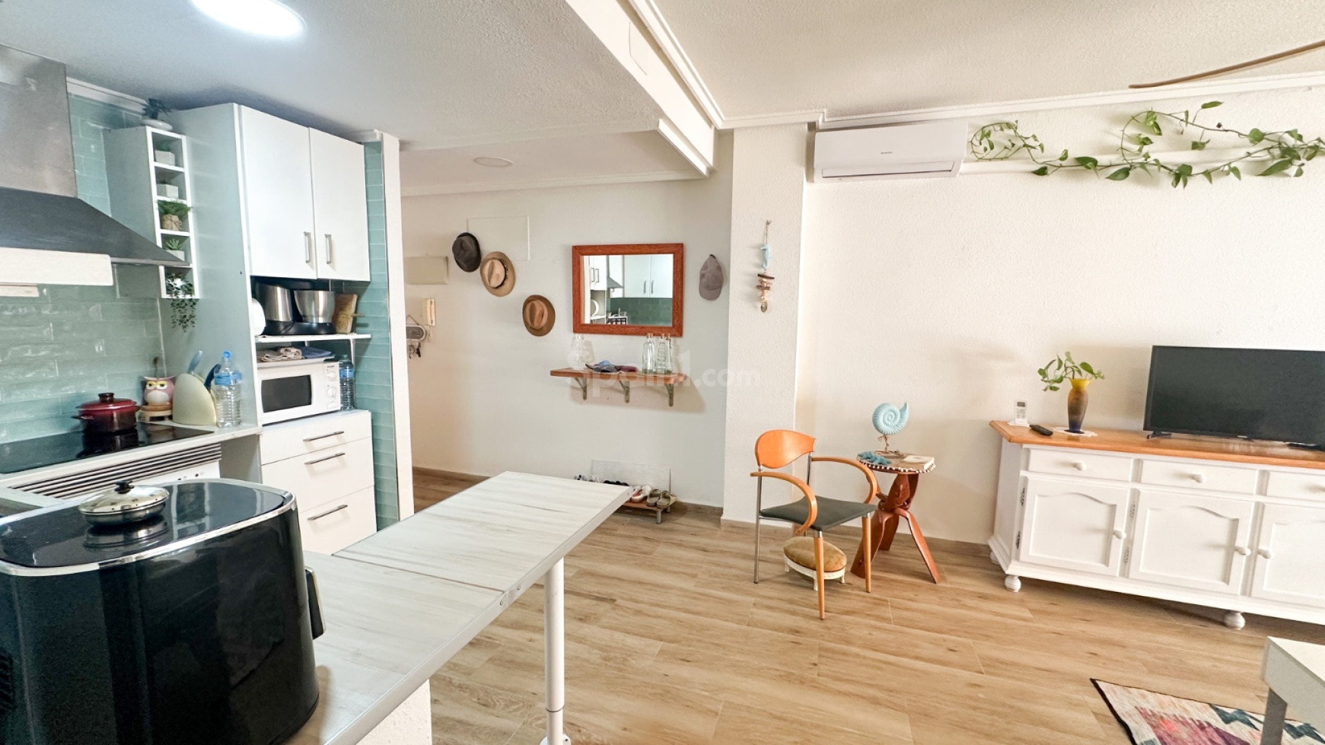 Resale - Wohnung -
Torrevieja
