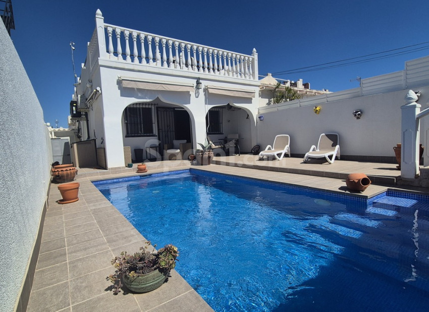 Resale - Wohnung -
Villamartín - Costa Blanca