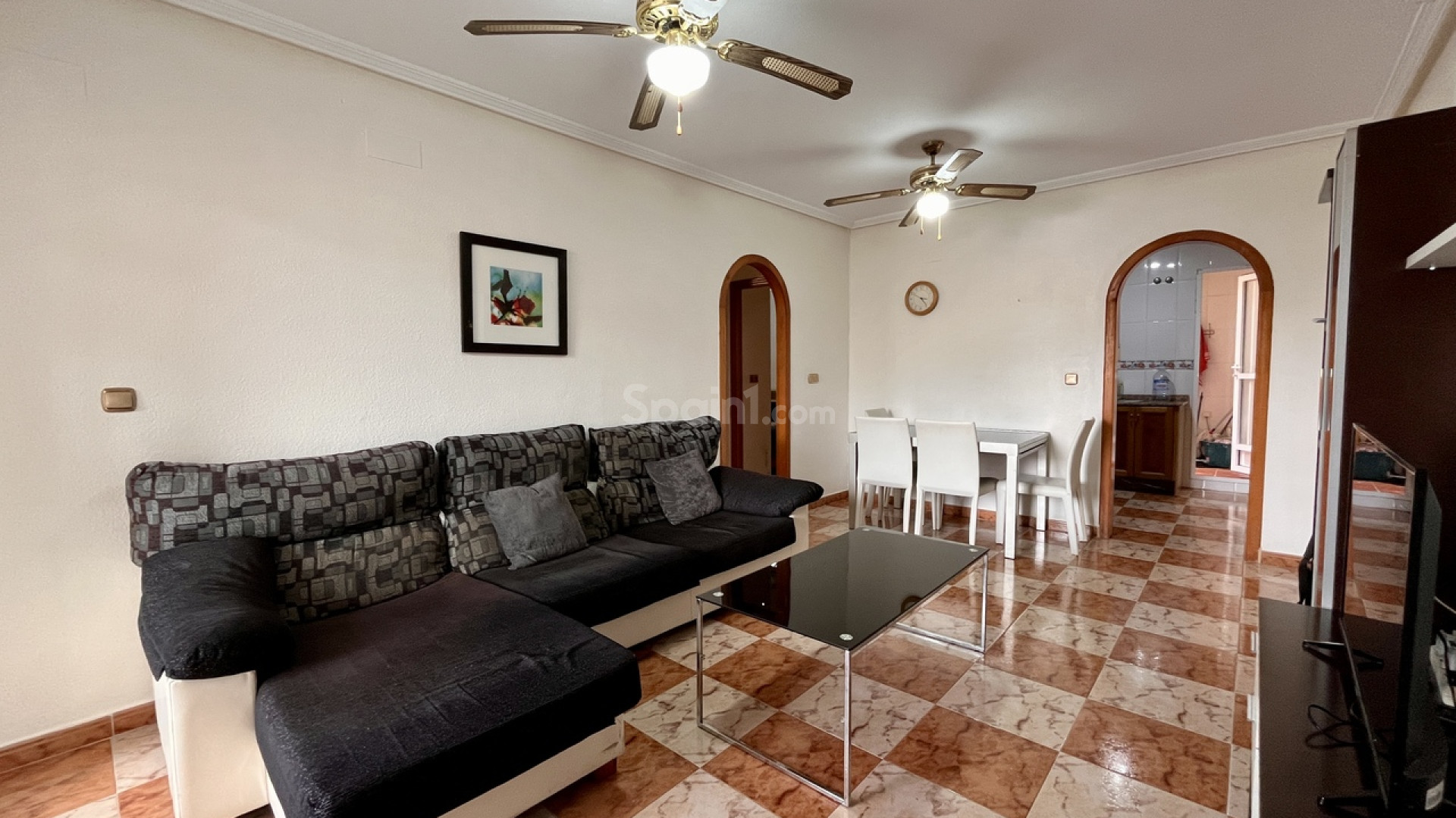 Resale - Wohnung -
Villamartín - Villamartin