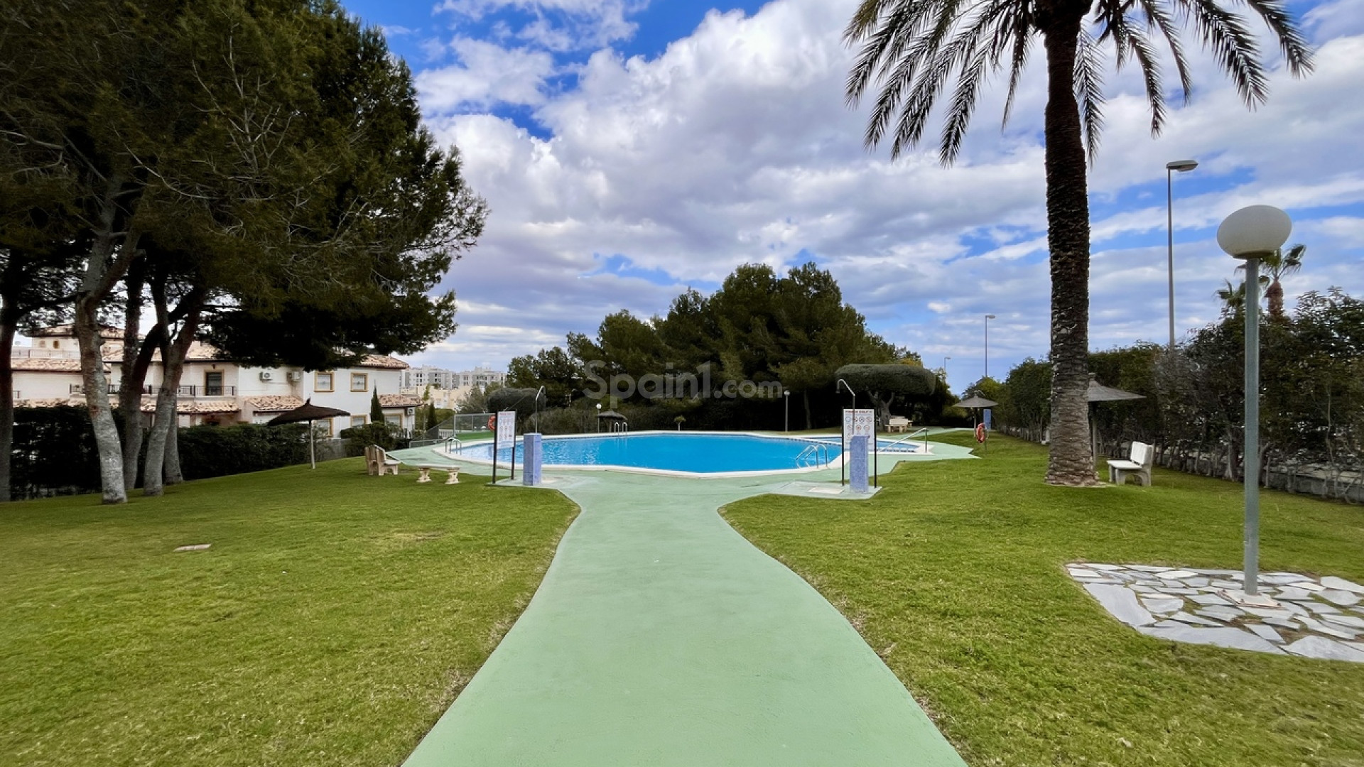 Resale - Wohnung -
Villamartín - Villamartin