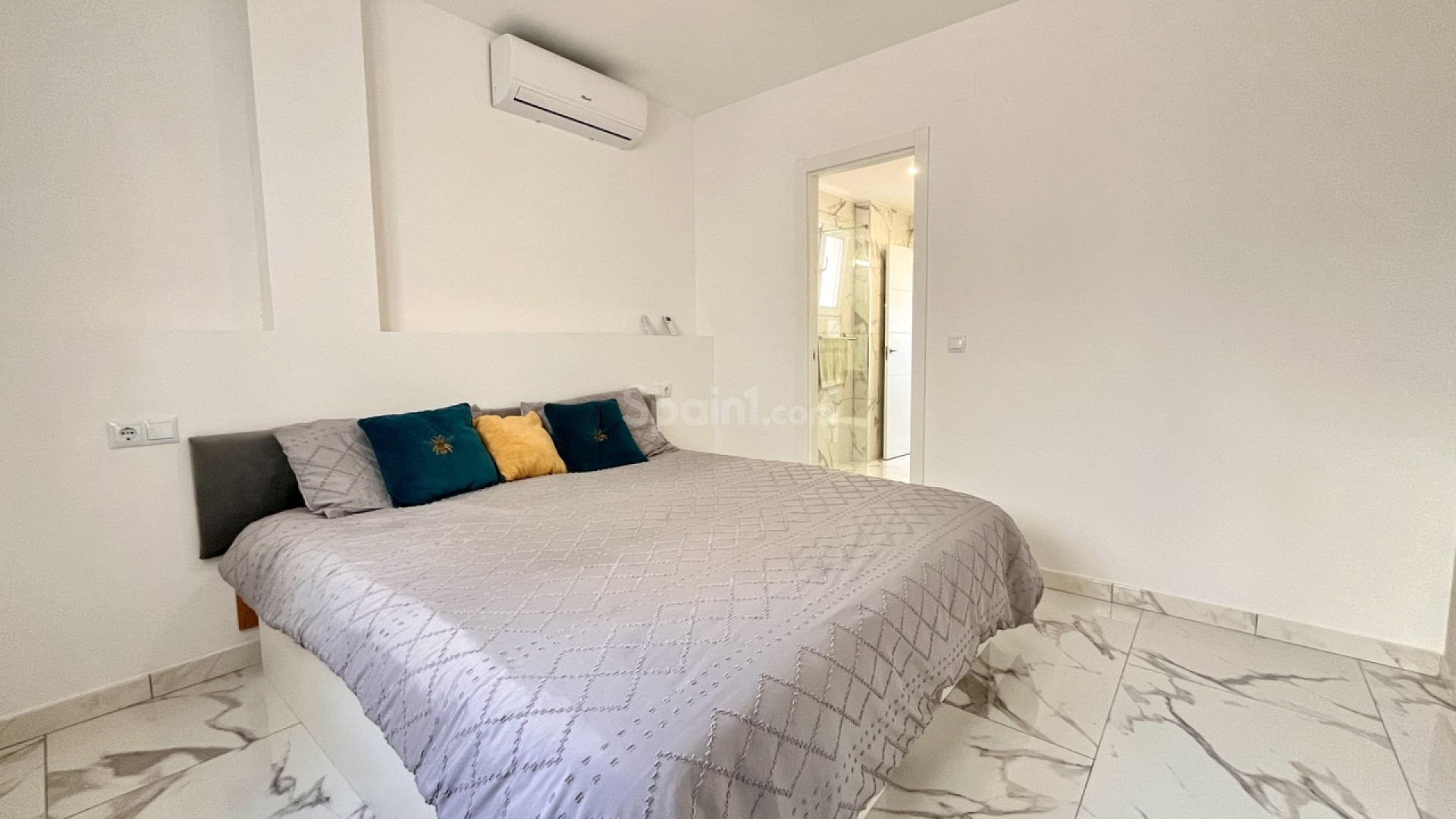 Resale - Wohnung -
Villamartín - Villamartin