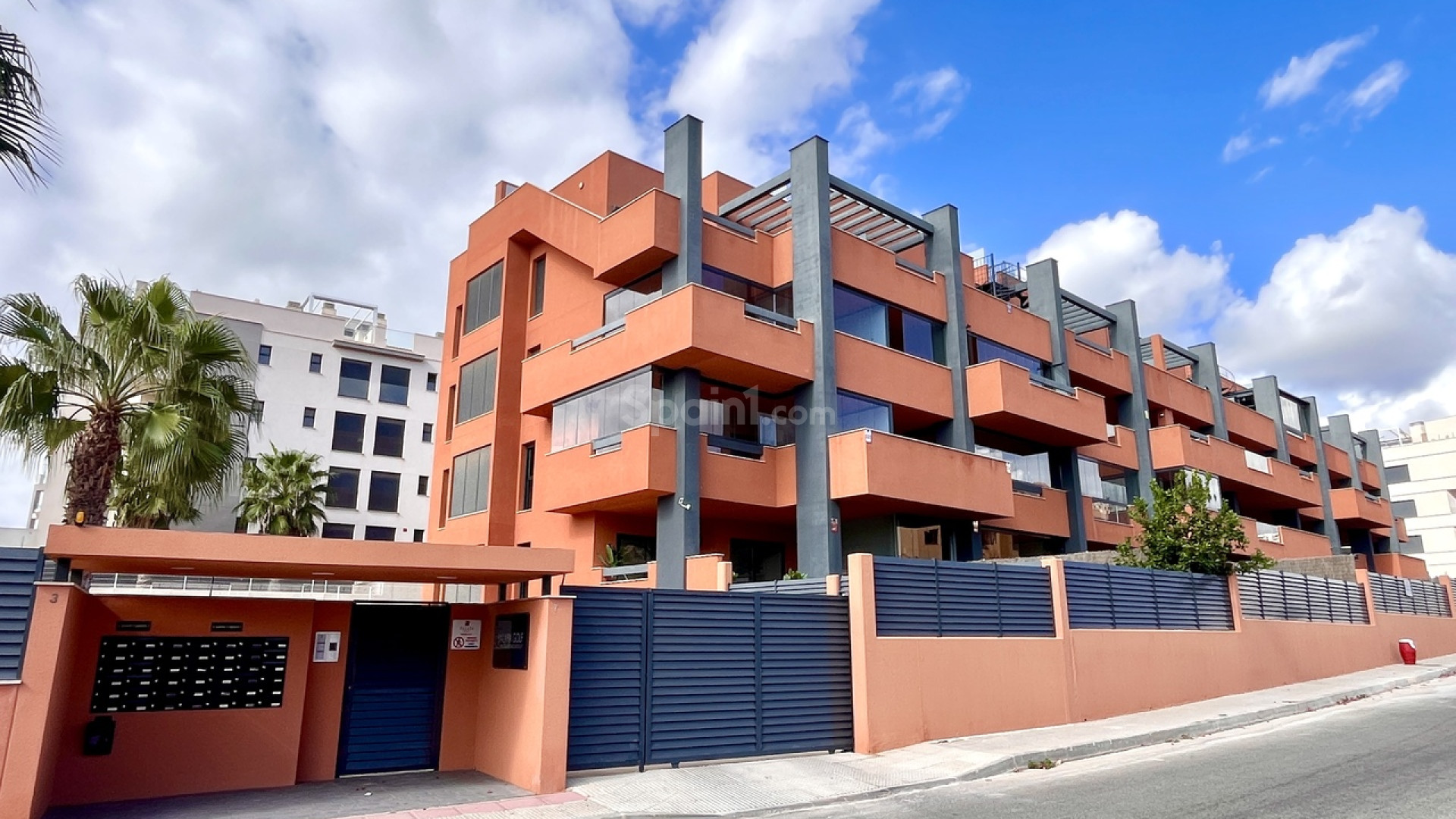Resale - Wohnung -
Villamartín - Villamartin