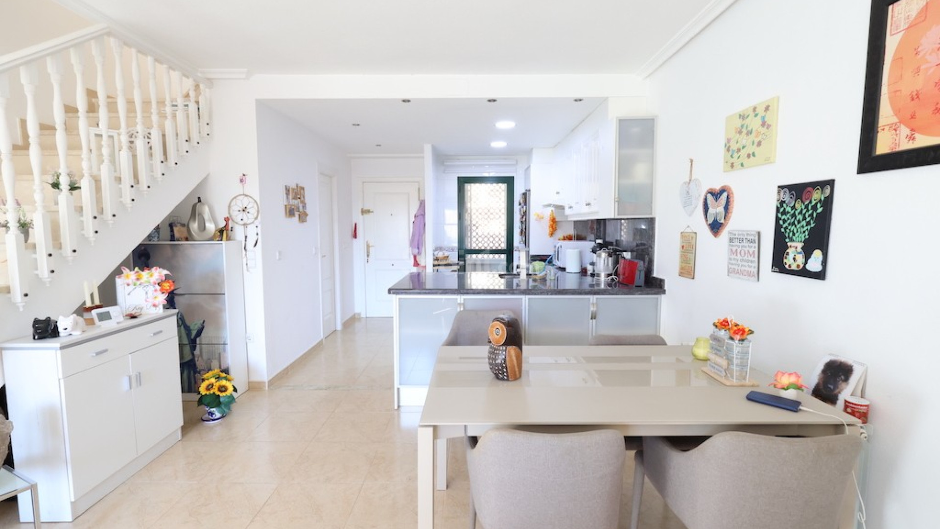 Segunda mano - Adosado -
Campoamor