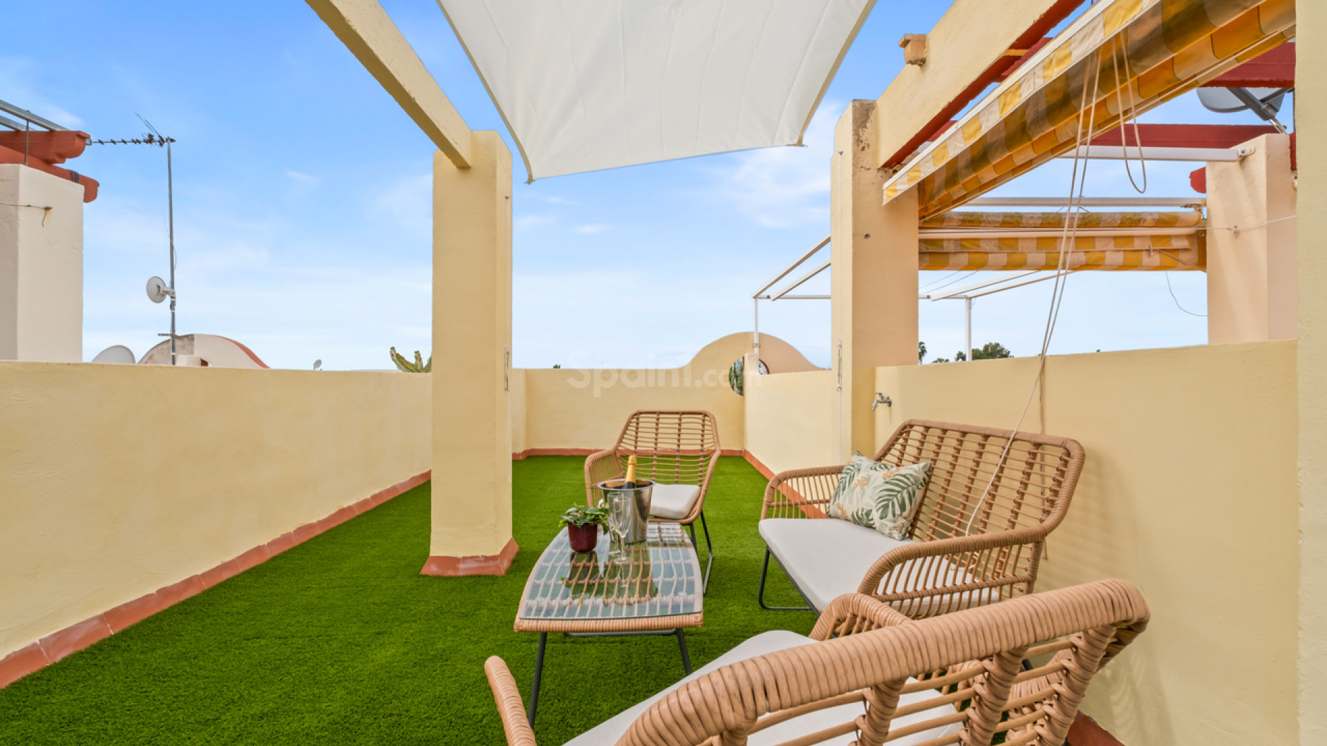 Segunda mano - Adosado -
La Florida