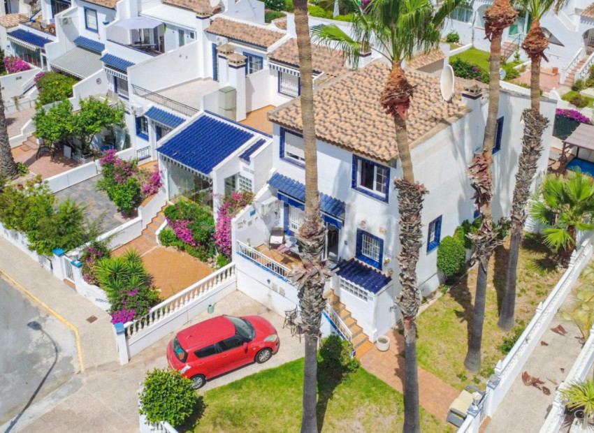 Segunda mano - Adosado -
Orihuela Costa - La Rioja