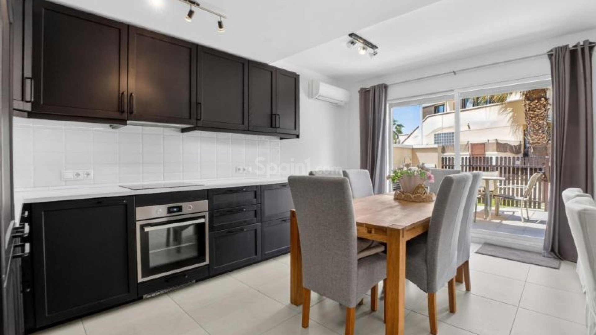 Segunda mano - Adosado -
Orihuela Costa - Lomas de Cabo Roig