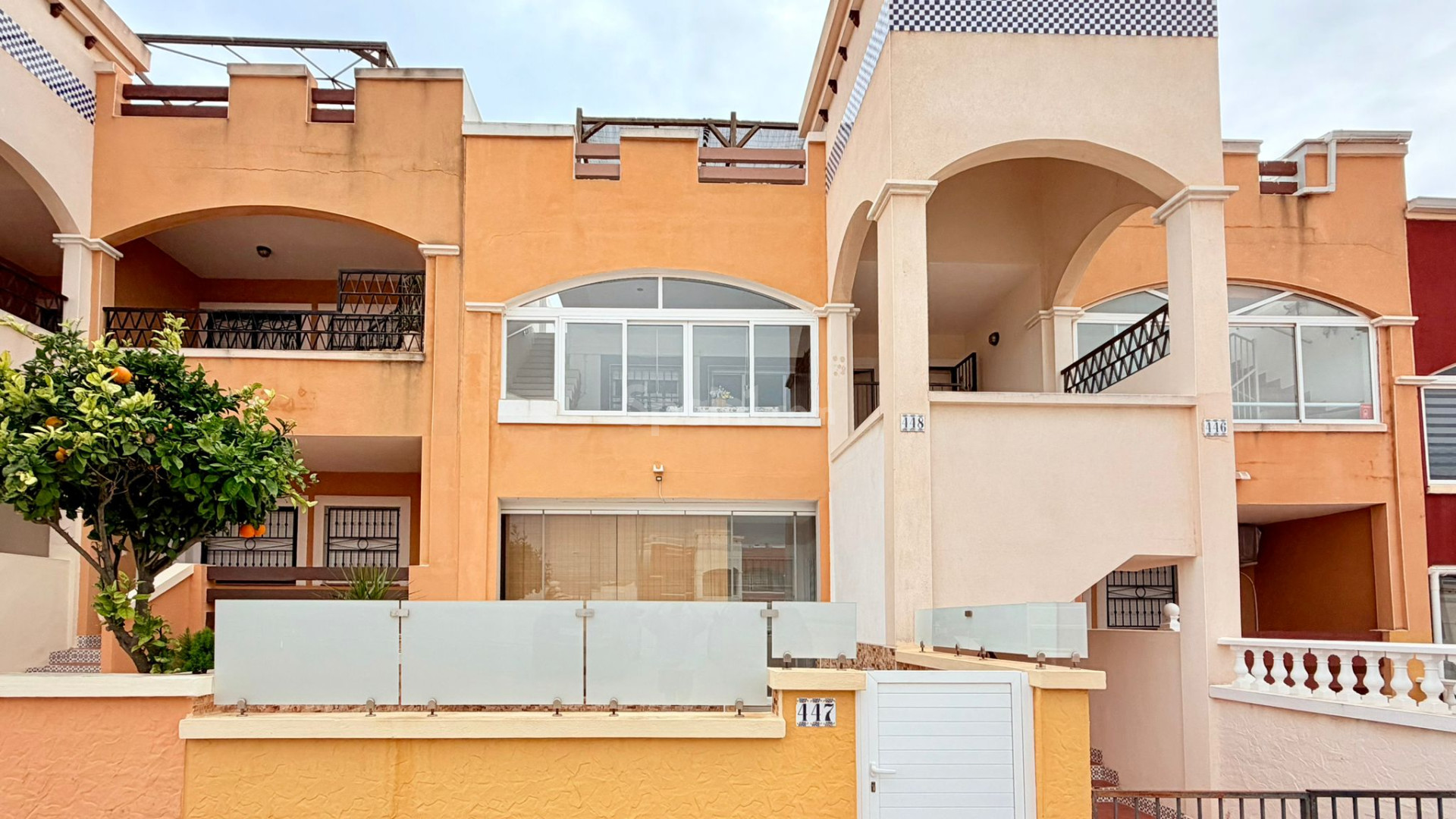 Segunda mano - Adosado -
Orihuela Costa