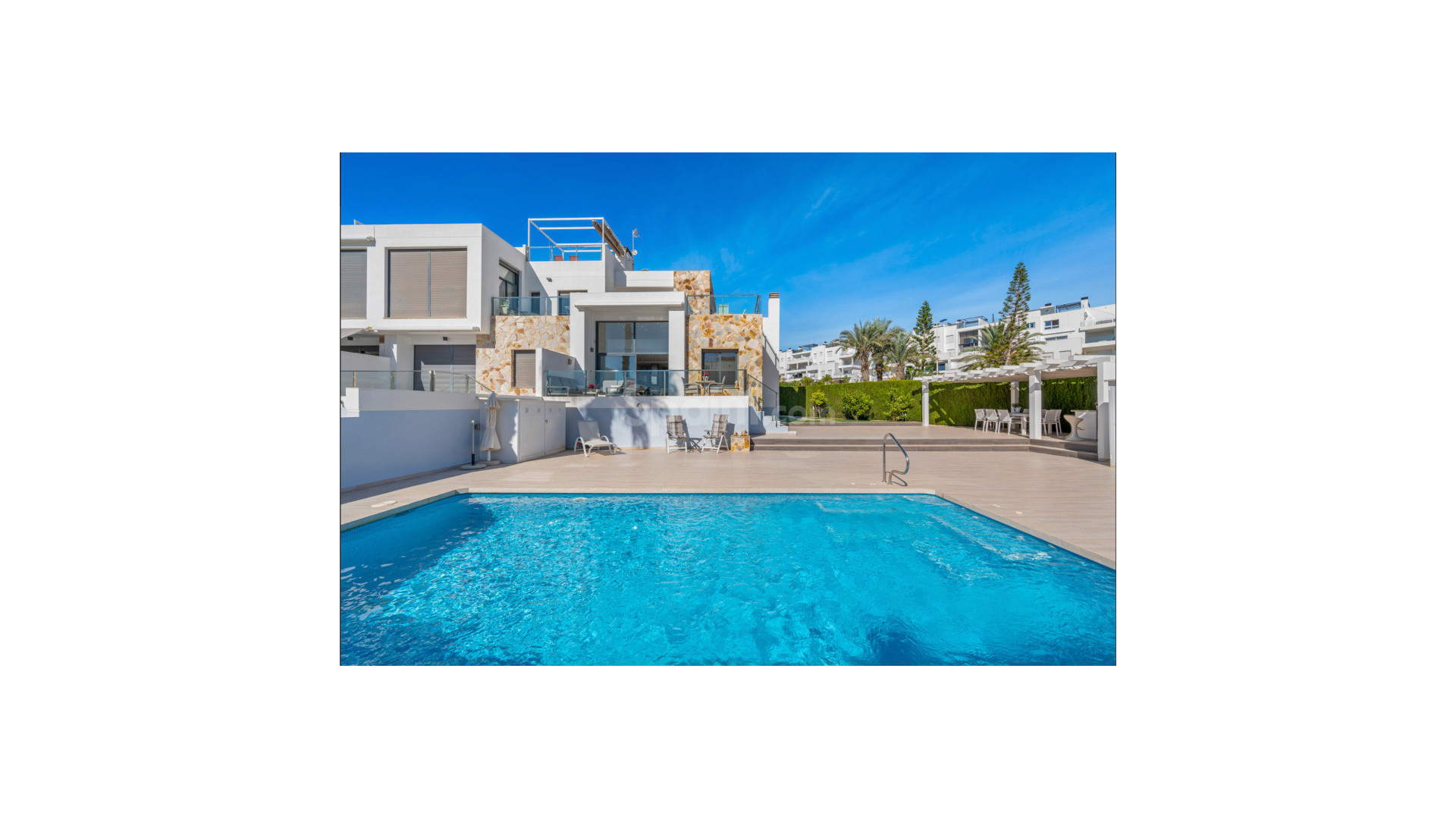 Segunda mano - Adosado -
Punta Prima