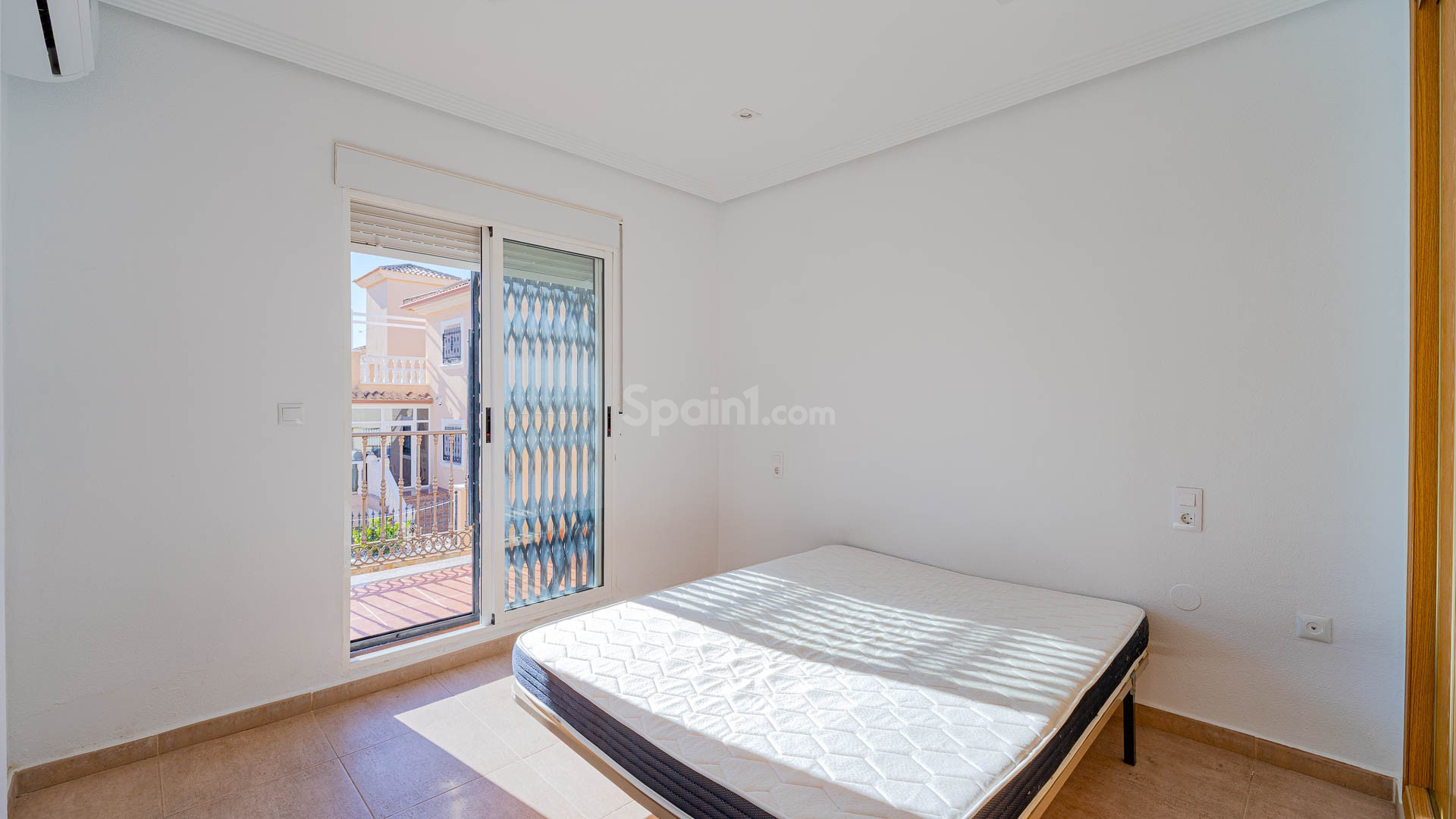 Segunda mano - Adosado -
Punta Prima