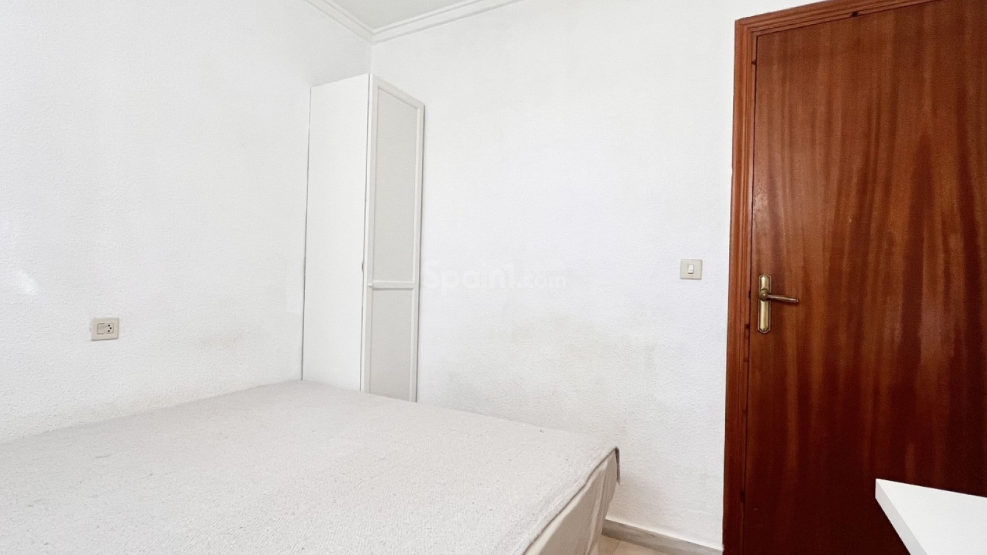 Segunda mano - Adosado -
Torrevieja - La Siesta - El Salado -  Torreta