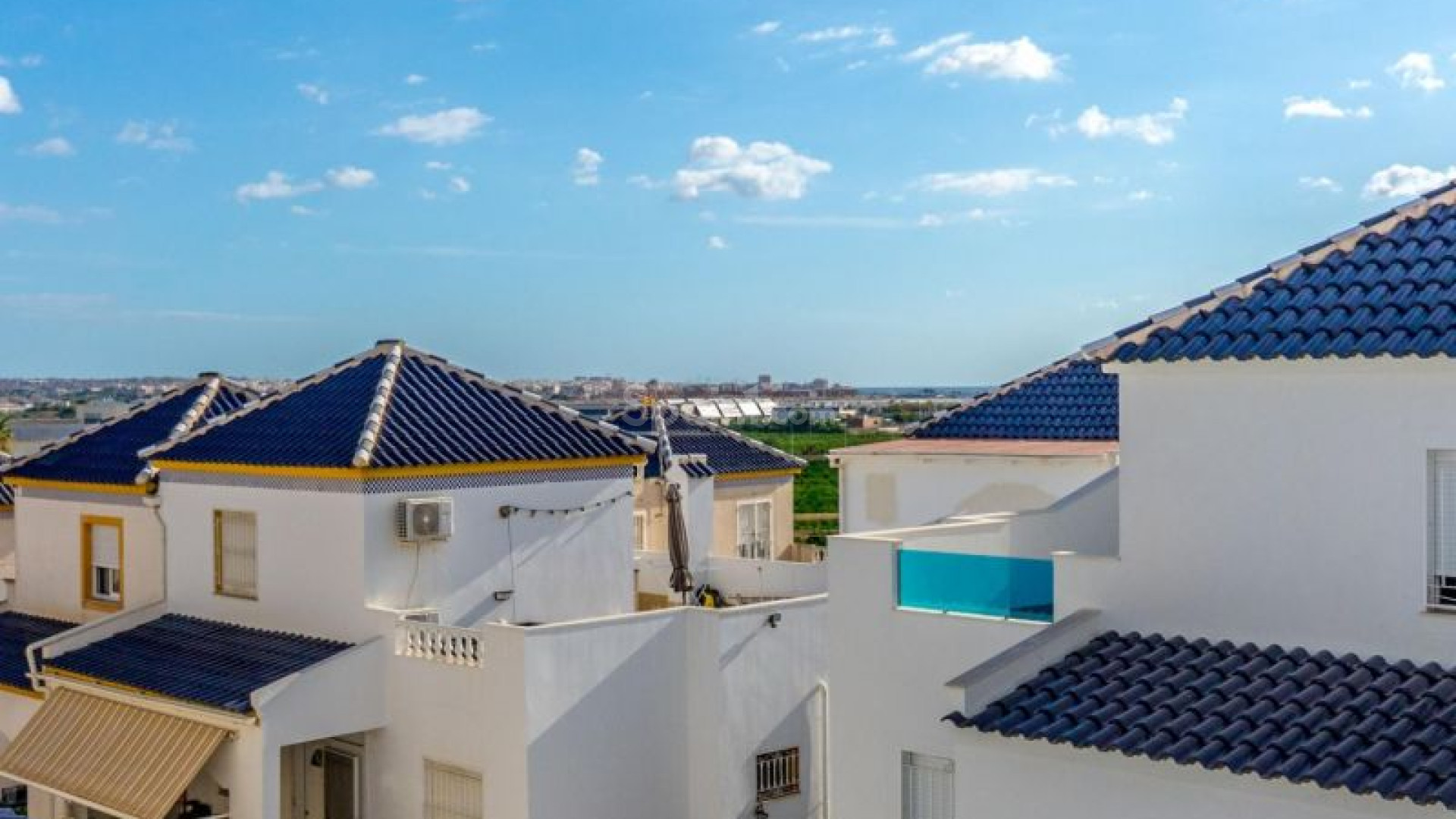 Segunda mano - Adosado -
Torrevieja - Los Balcones