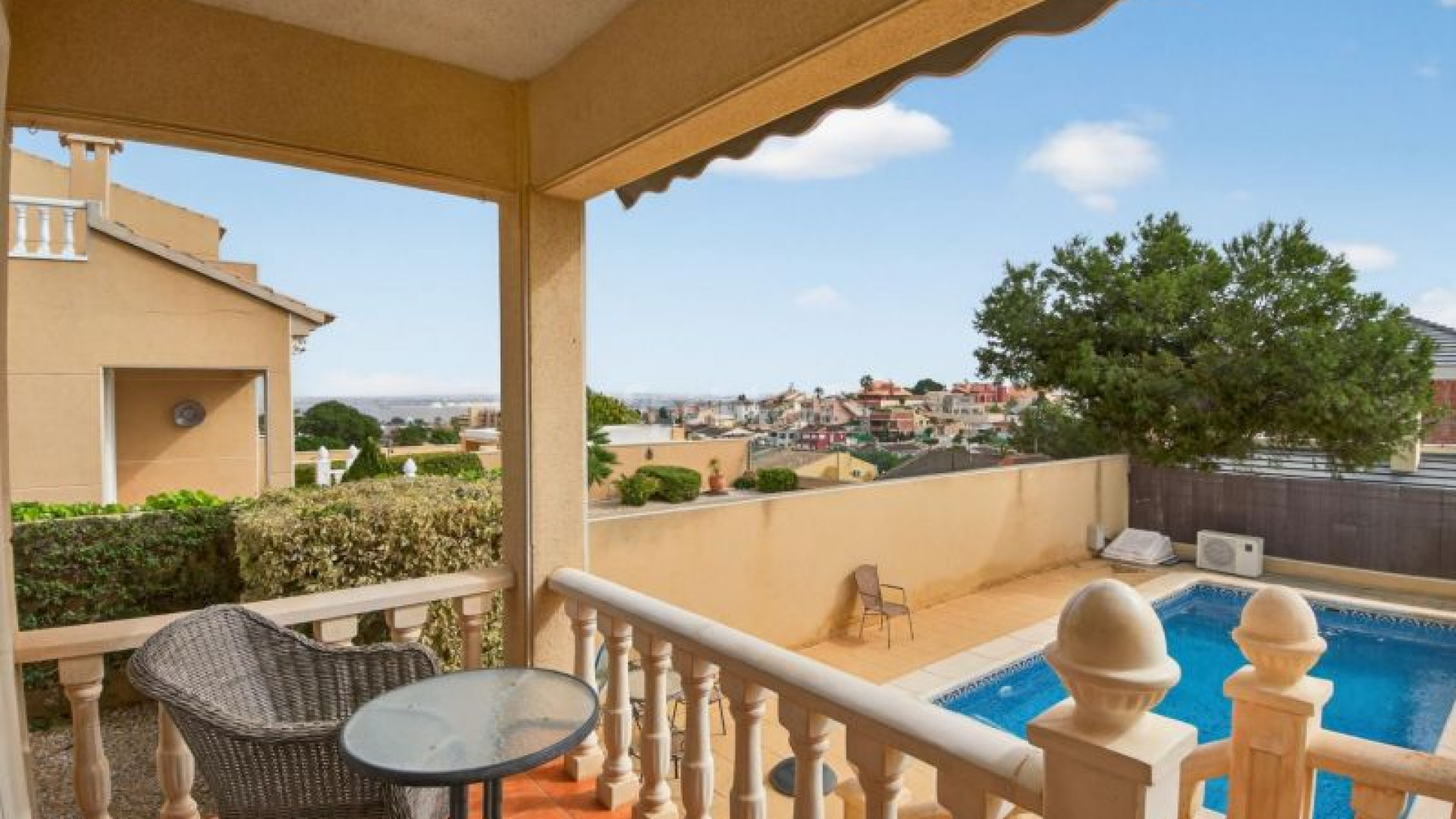 Segunda mano - Adosado -
Torrevieja - Los Balcones