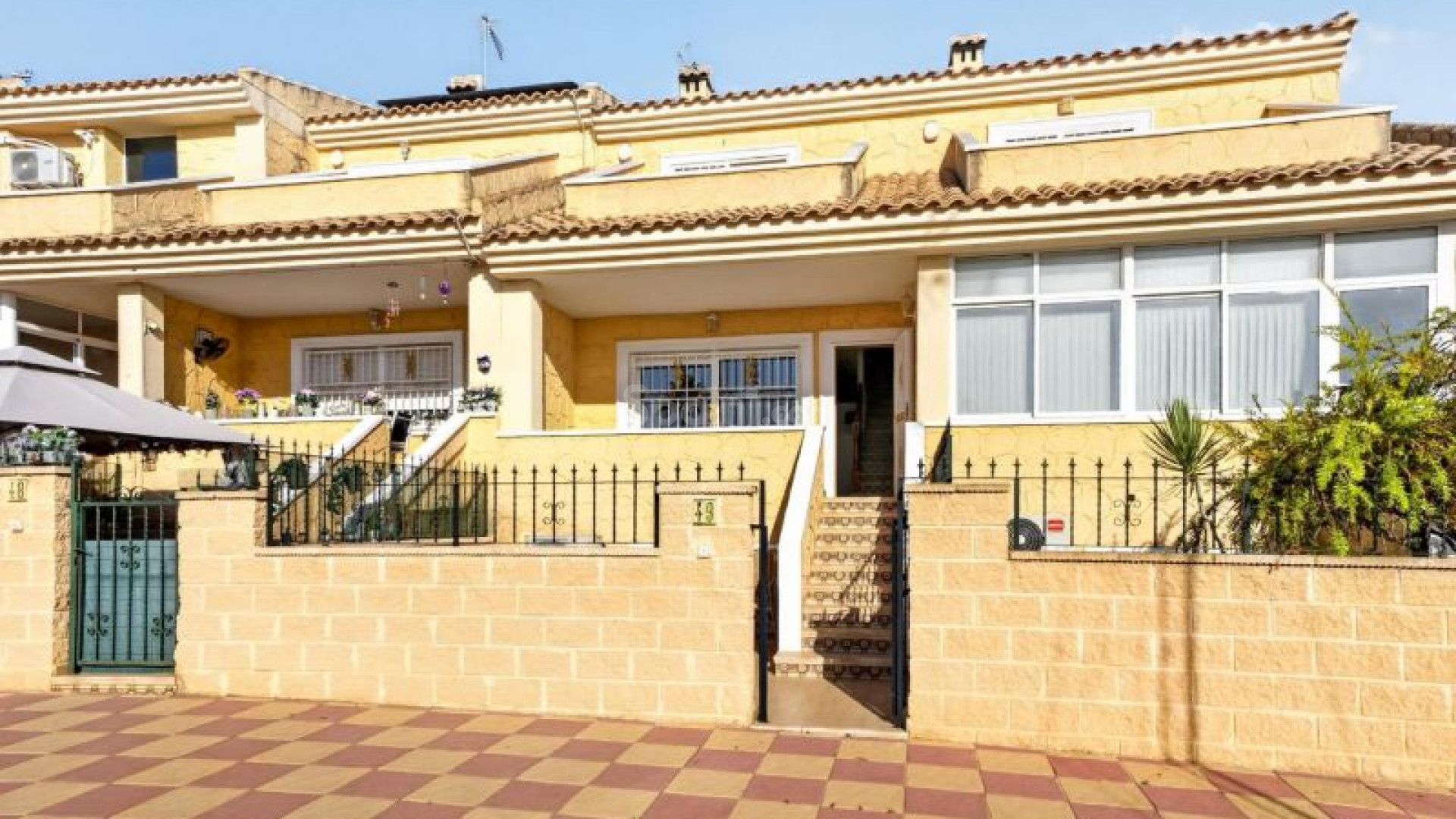 Segunda mano - Adosado -
Torrevieja - Punta Prima