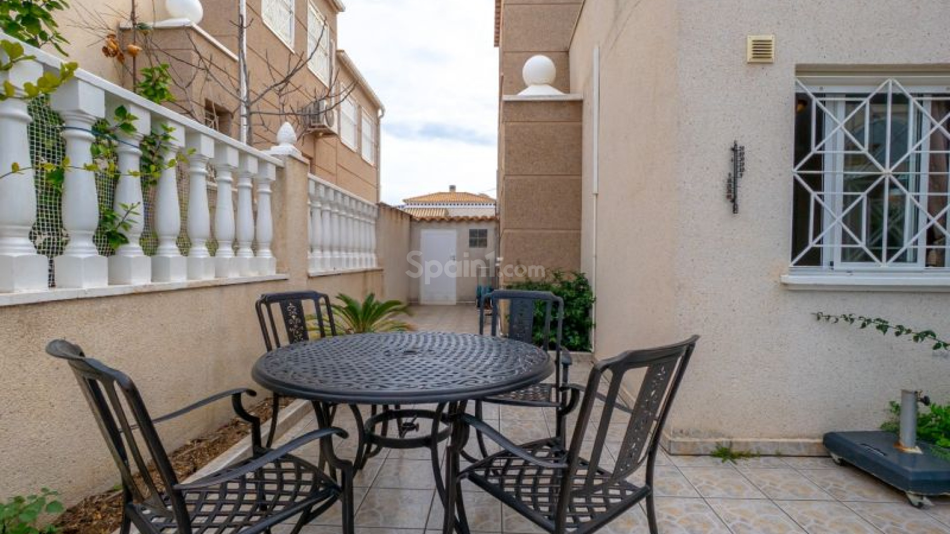 Segunda mano - Adosado -
Torrevieja