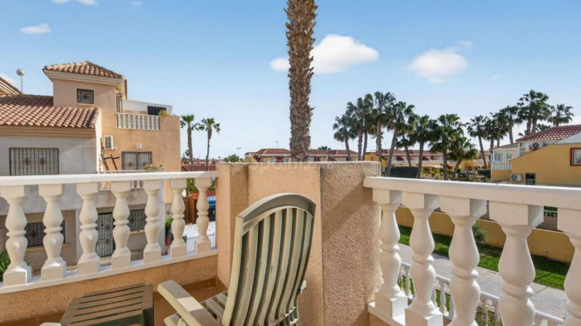 Segunda mano - Adosado -
Torrevieja