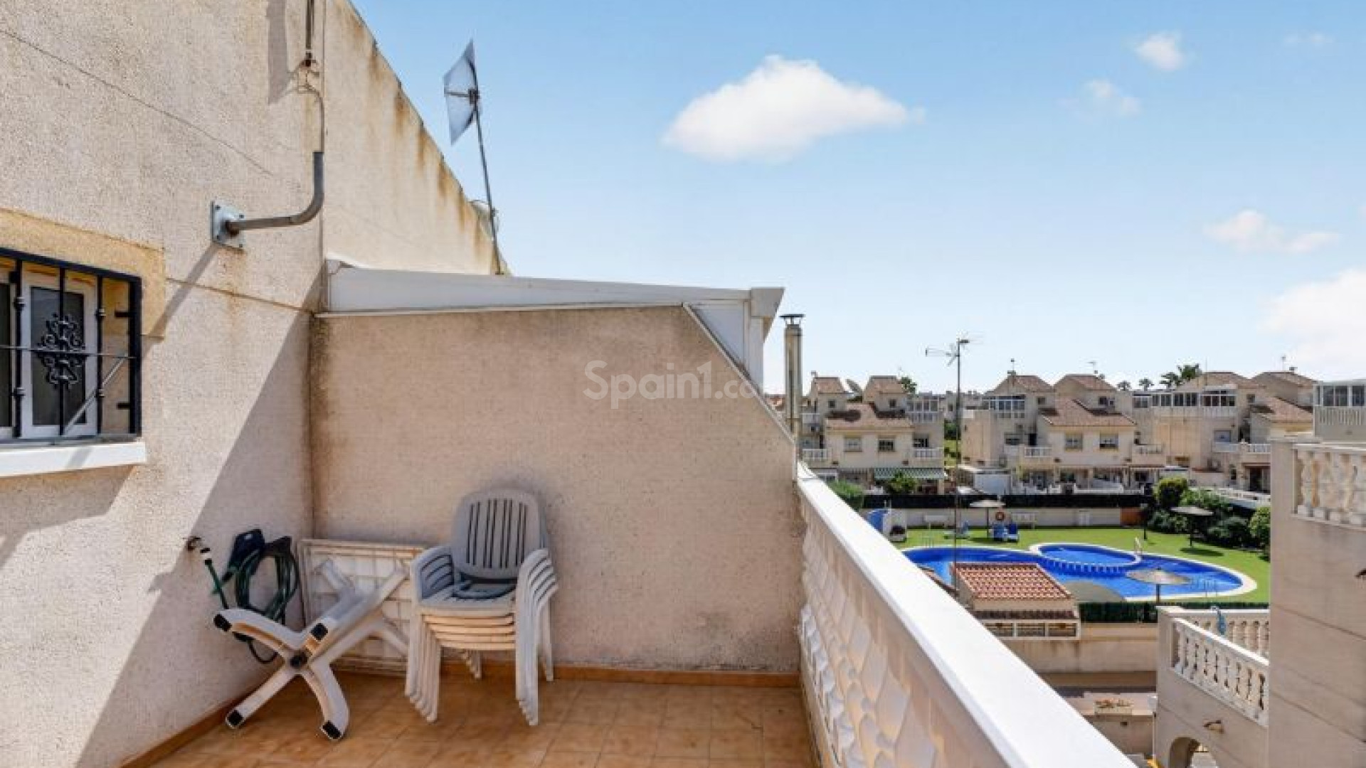 Segunda mano - Adosado -
Torrevieja