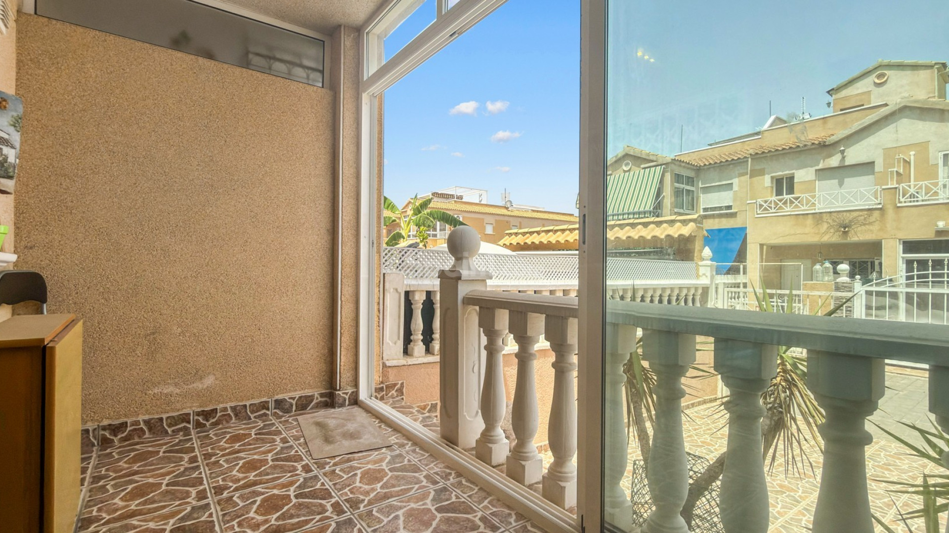 Segunda mano - Adosado -
Torrevieja