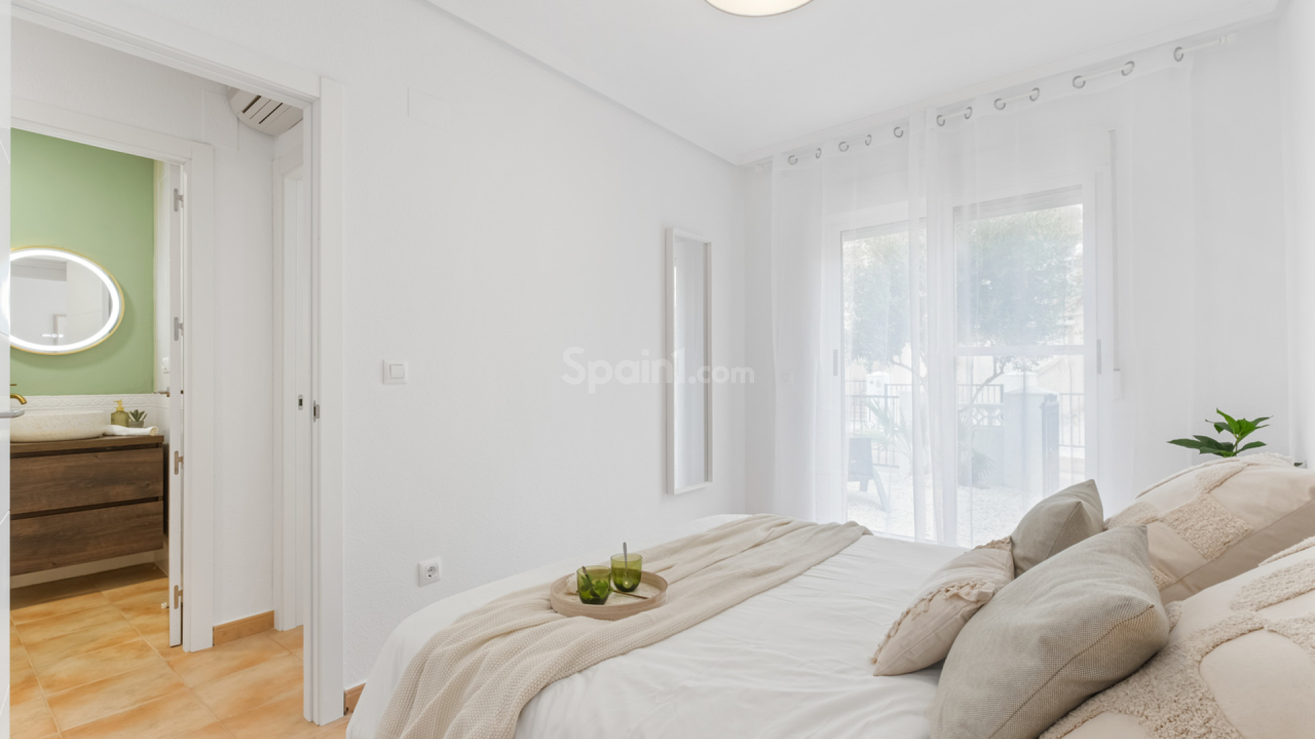 Segunda mano - Adosado -
Villamartín - Villamartin