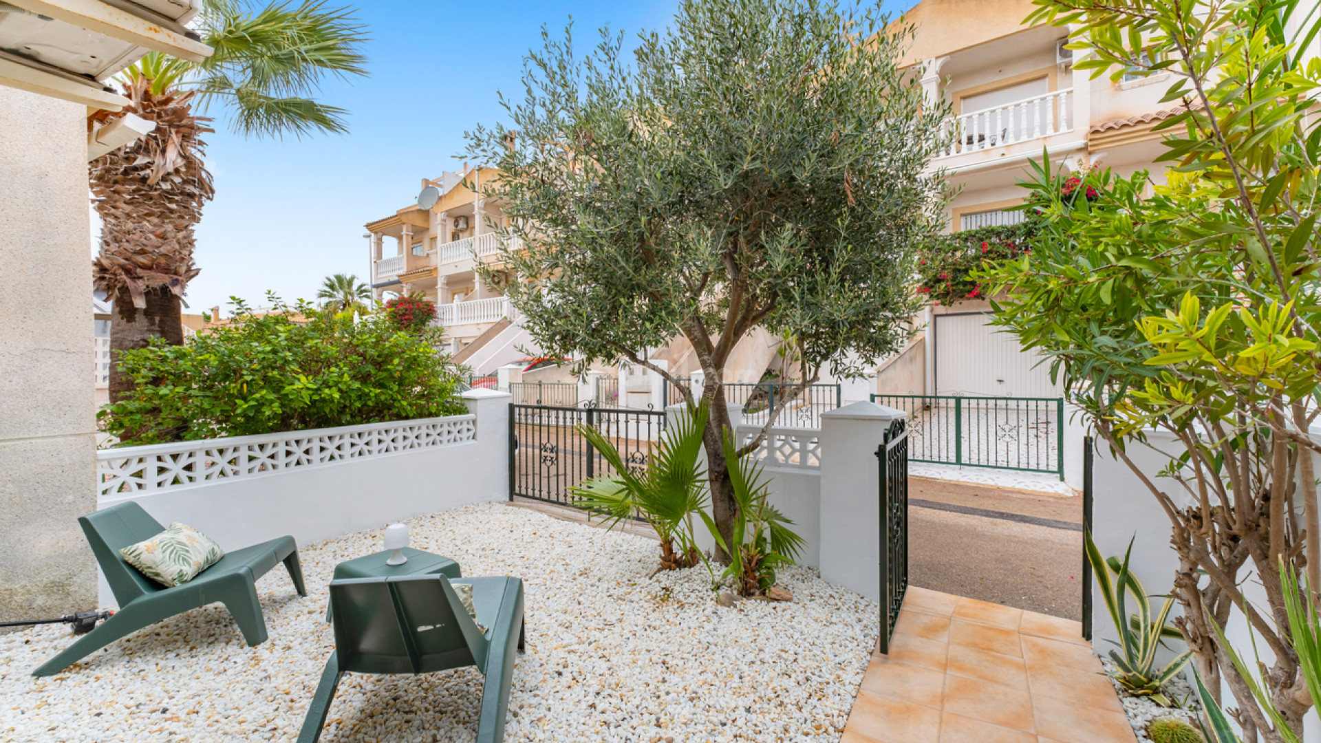 Segunda mano - Adosado -
Villamartín - Villamartin