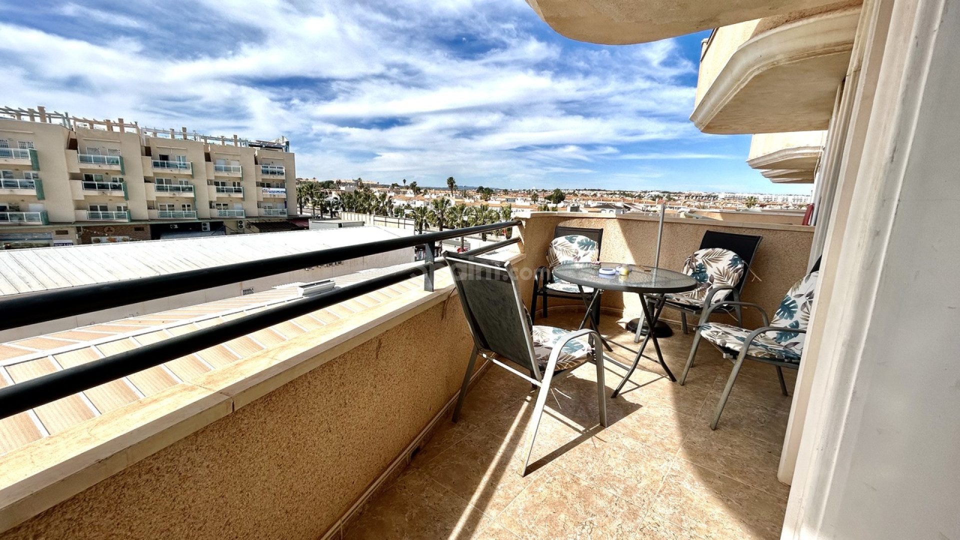 Segunda mano - Apartamento -
Cabo Roig