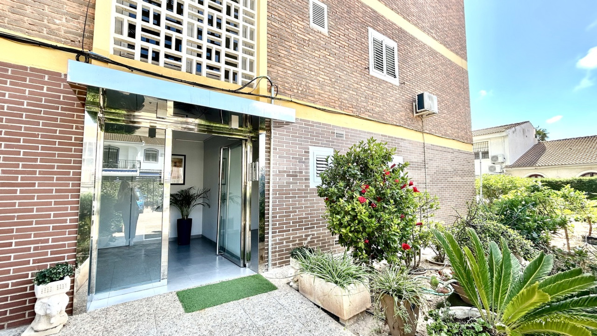 Segunda mano - Apartamento -
La Zenia