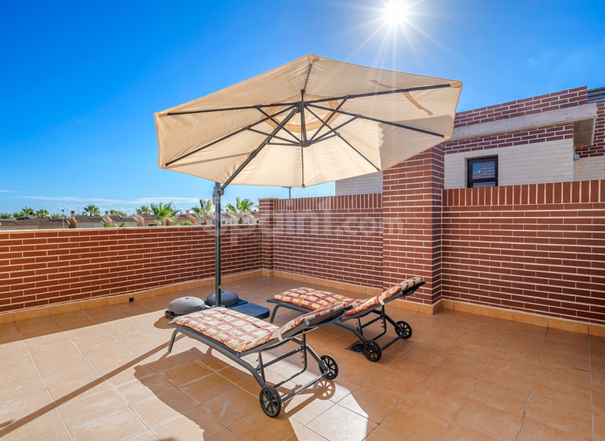 Segunda mano - Apartamento -
Lomas de Cabo Roig