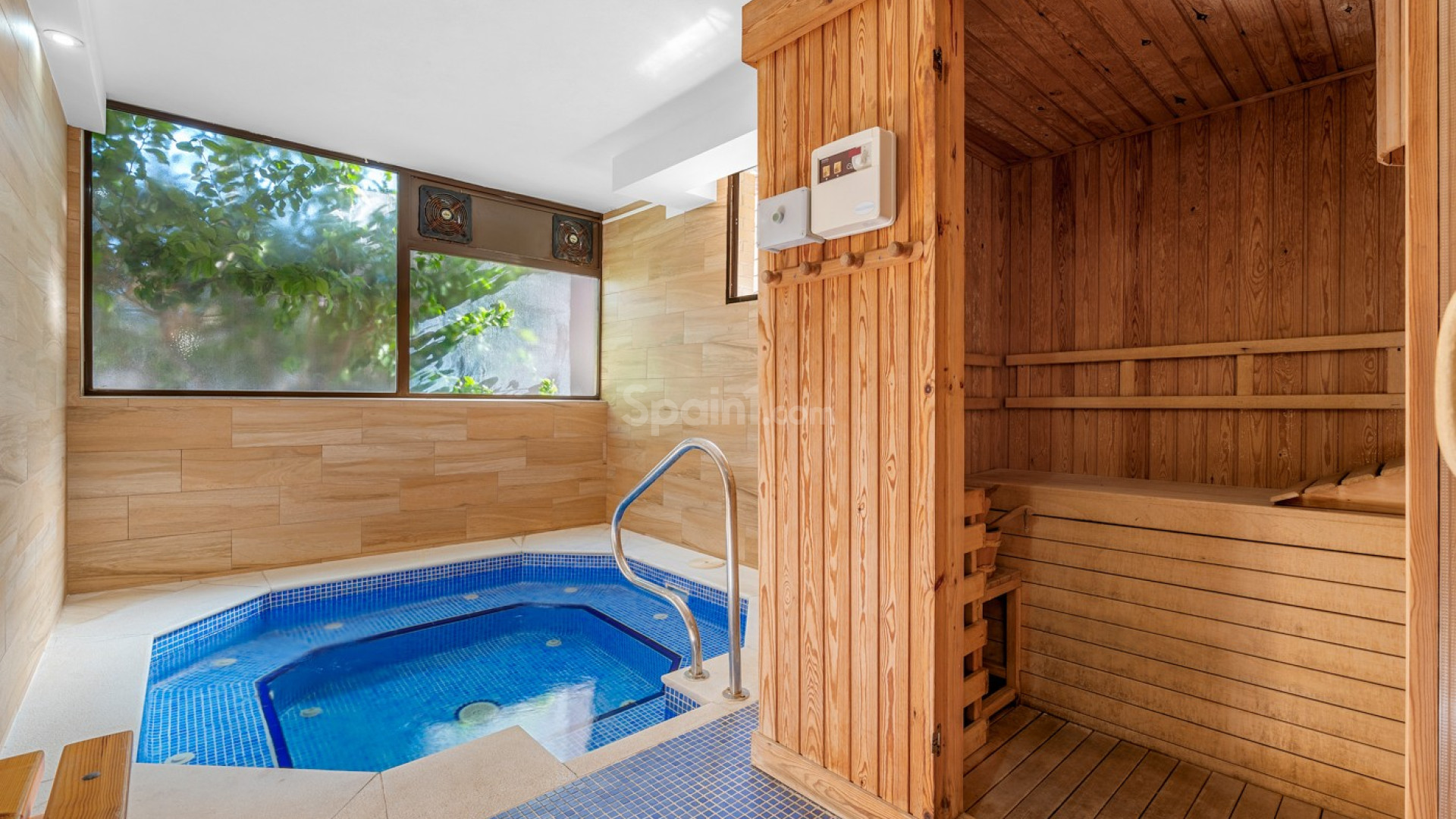 Segunda mano - Apartamento -
Lomas de Cabo Roig