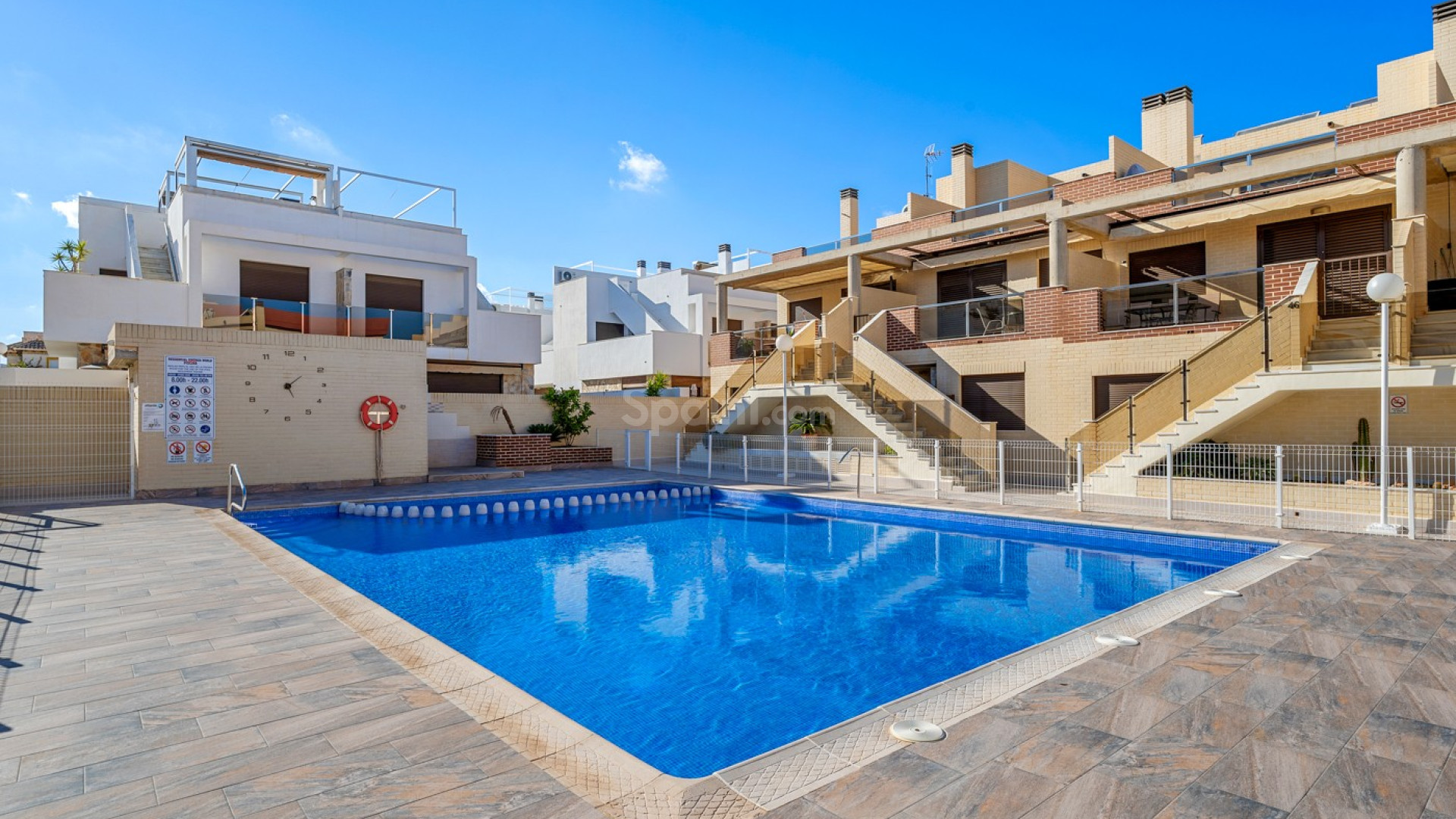 Segunda mano - Apartamento -
Lomas de Cabo Roig